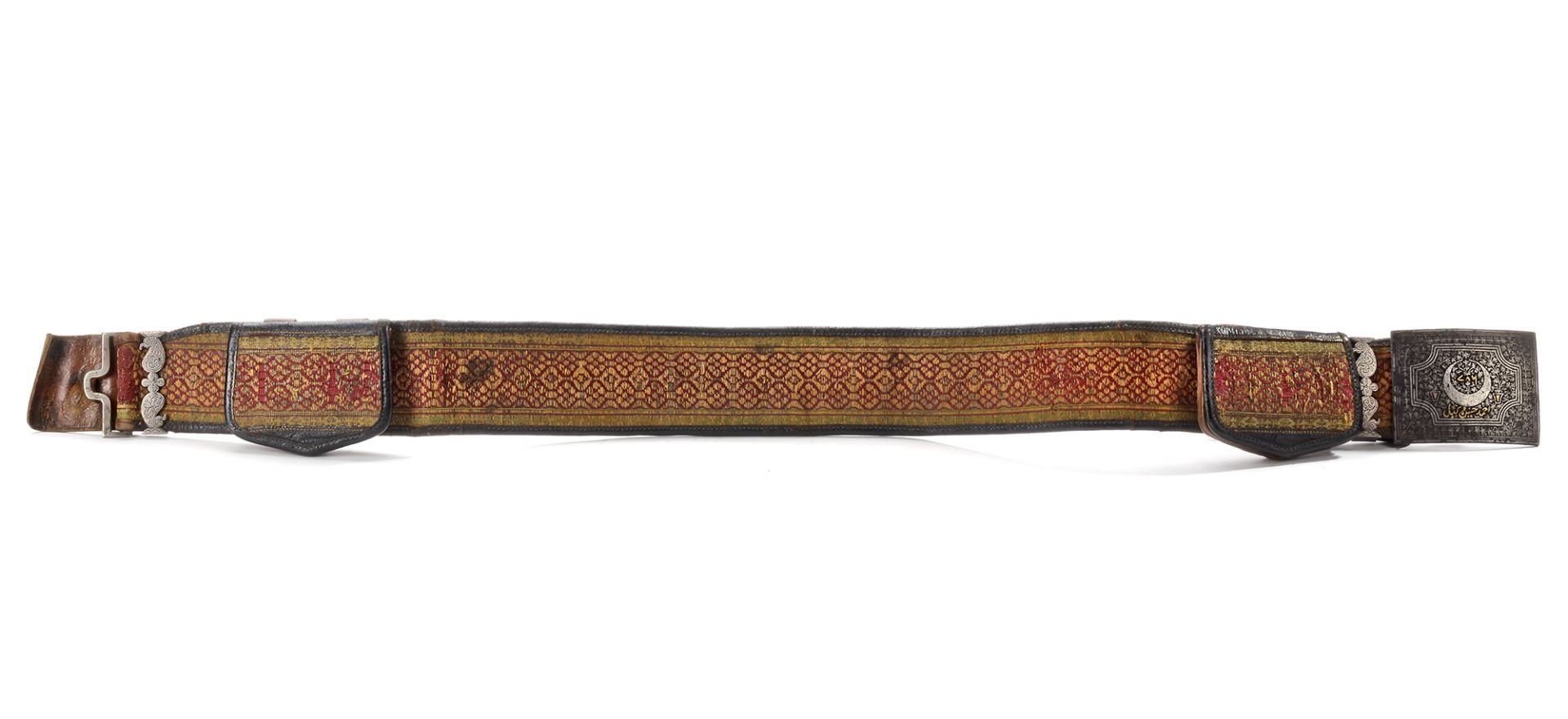 IHRAM BELT, LEATHER, SILK AND LINEN WITH METAL BUCKLE, 19TH CENTURY - Bild 3 aus 3