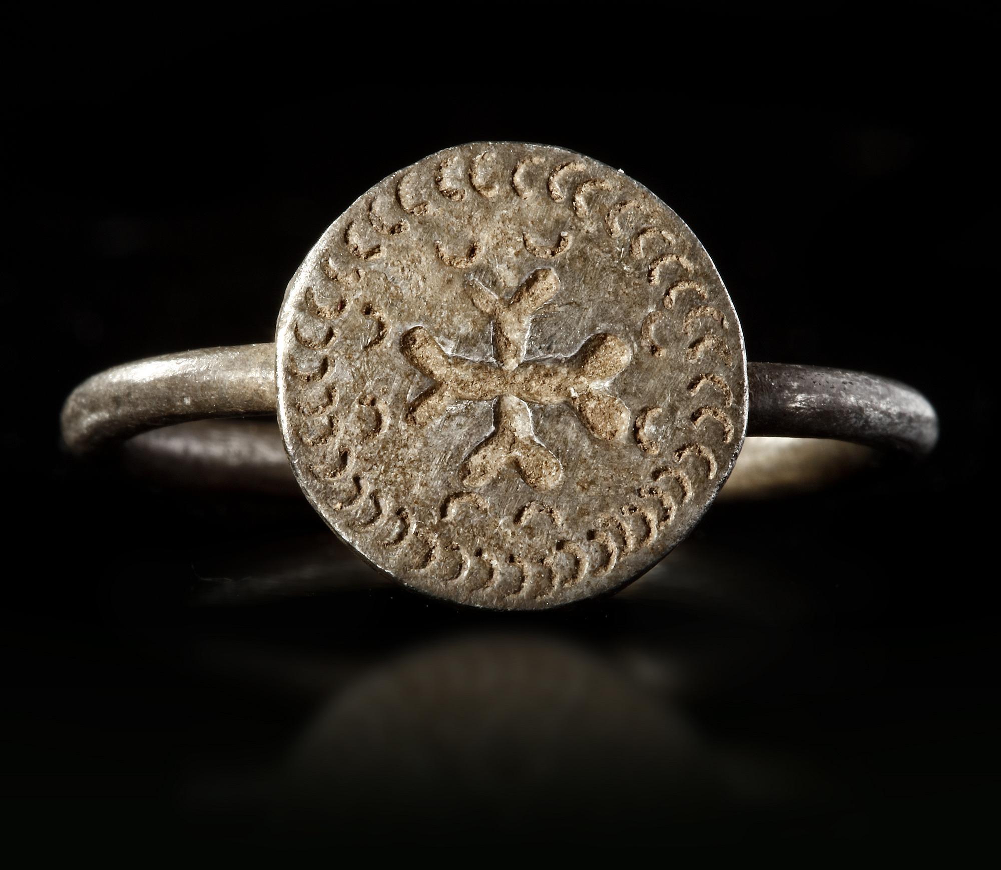 A GROUP OF BYZANTINE SILVER RINGS, CIRCA 6TH-7TH CENTURY A.D. - Image 5 of 5