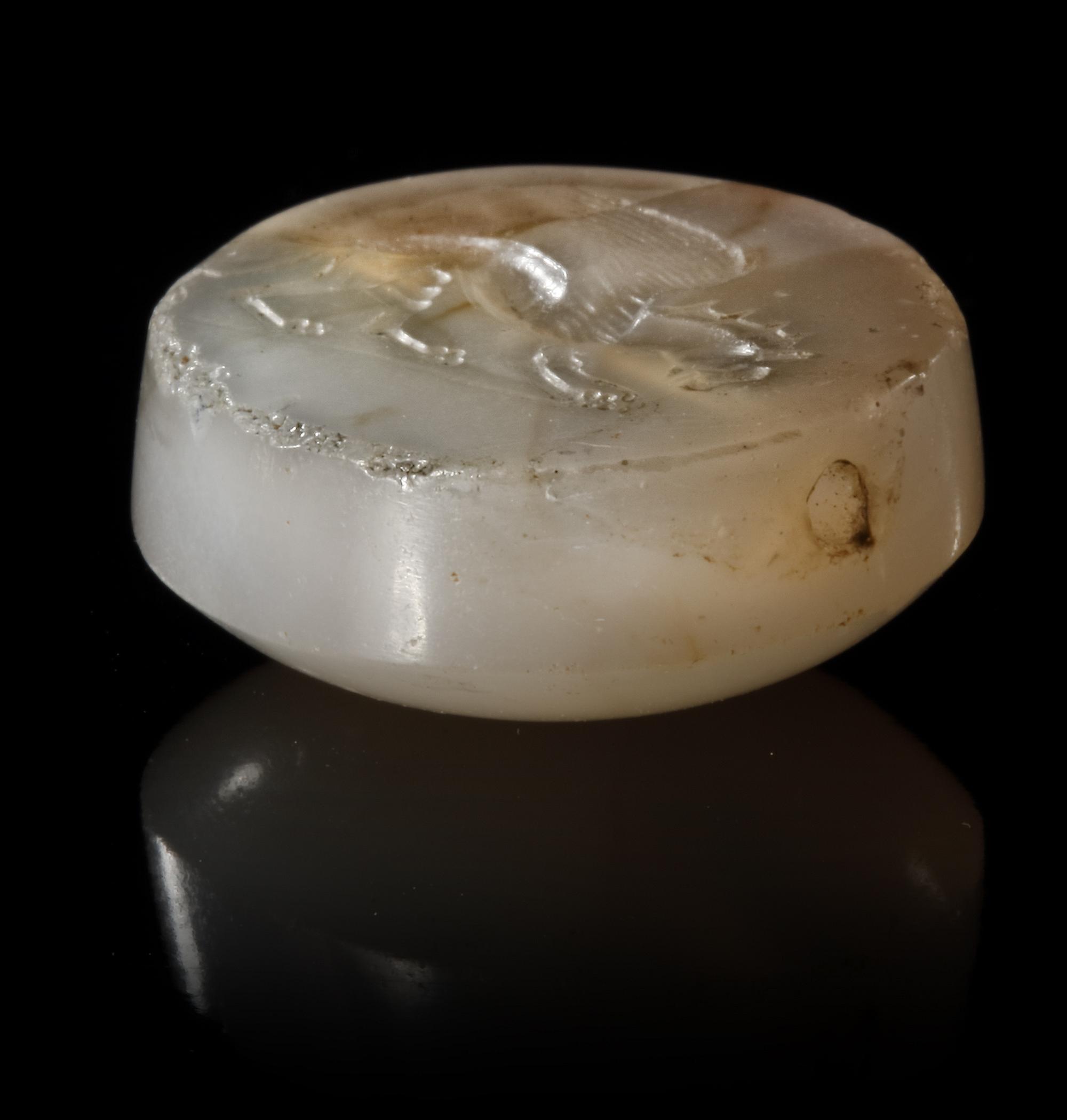 A GRECO PERSIAN CHALCEDONY SCARABOID OF A GRIFFIN, CIRCA 5TH-4TH CENTURY B.C. - Image 2 of 2