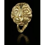 A LATE ROMAN GOLD SINGLE EARRING, CIRCA 4TH-5TH CENTURY A.D.