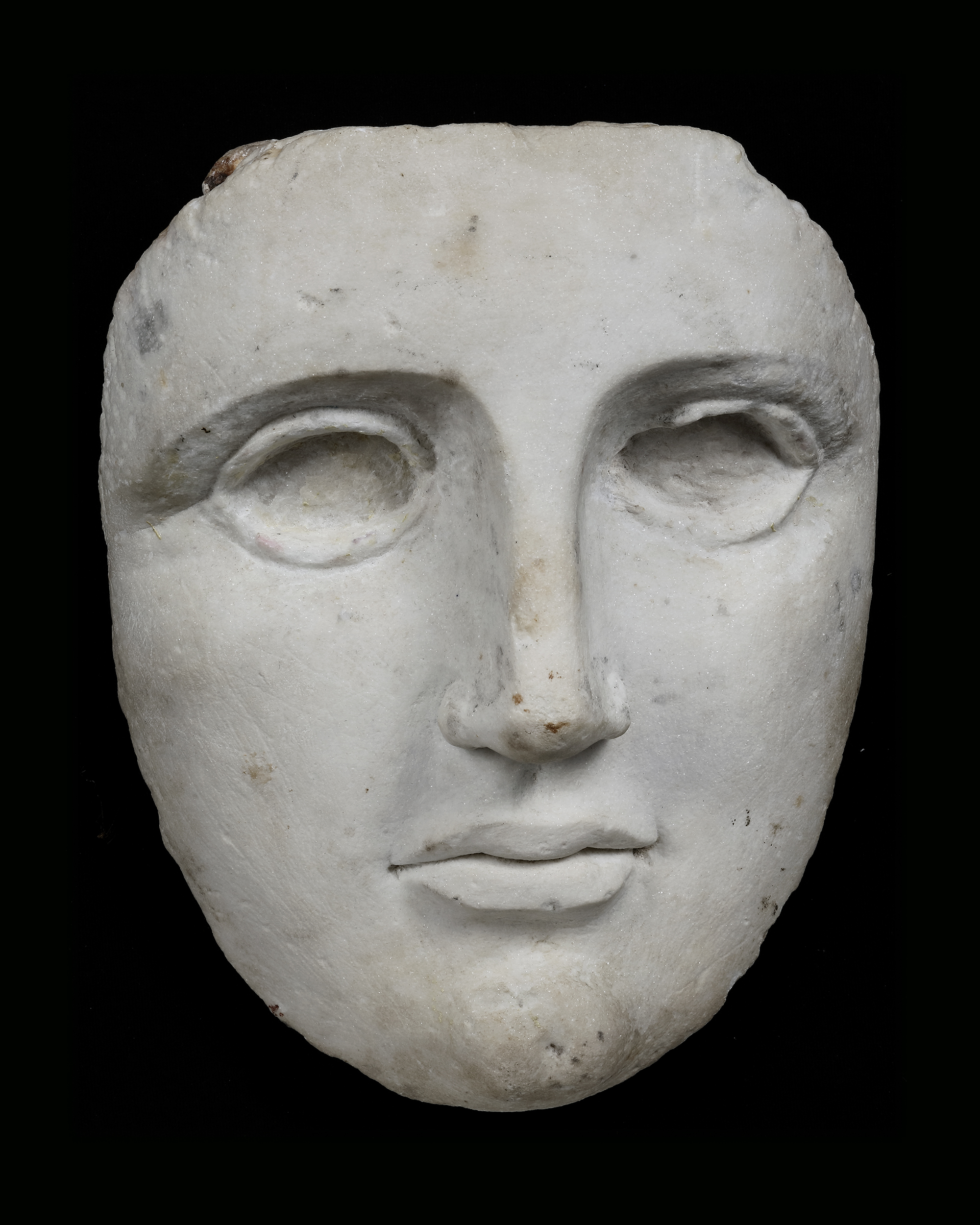 A HELLENISTIC MARBLE FEMALE MASK, EGYPT, 3RD-1ST CENTURY B.C. - Image 2 of 7