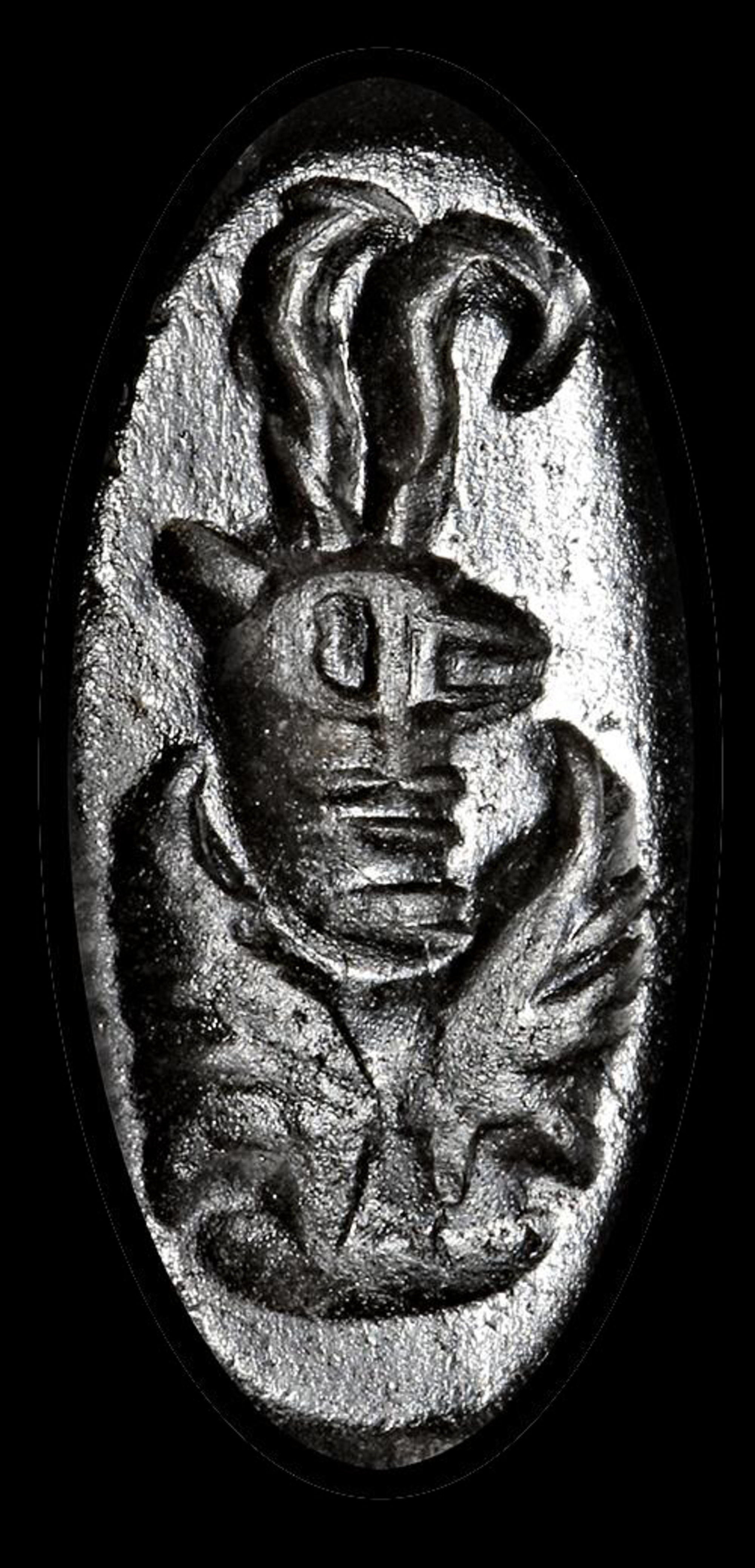 A SASSANIAN RED AGATE STAMP SEAL - Image 2 of 2