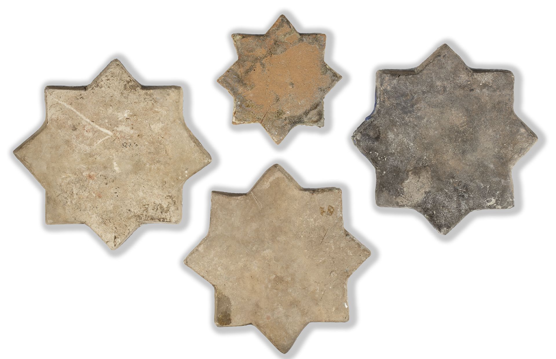 FOUR STAR-SHAPED KASHAN TILES, PERSIA, 13TH-14TH CENTURY - Bild 2 aus 2