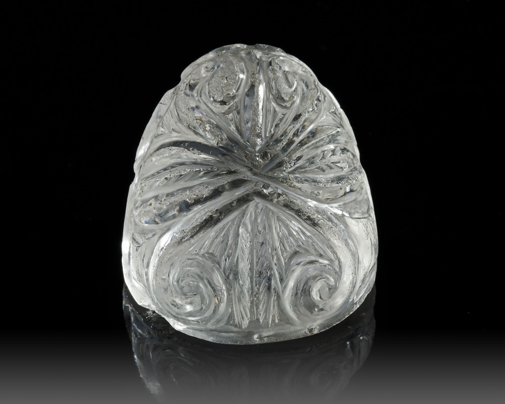 A FATIMID ROCK CRYSTAL CHESS PIECE, EGYPT, 11TH CENTURY - Image 4 of 6