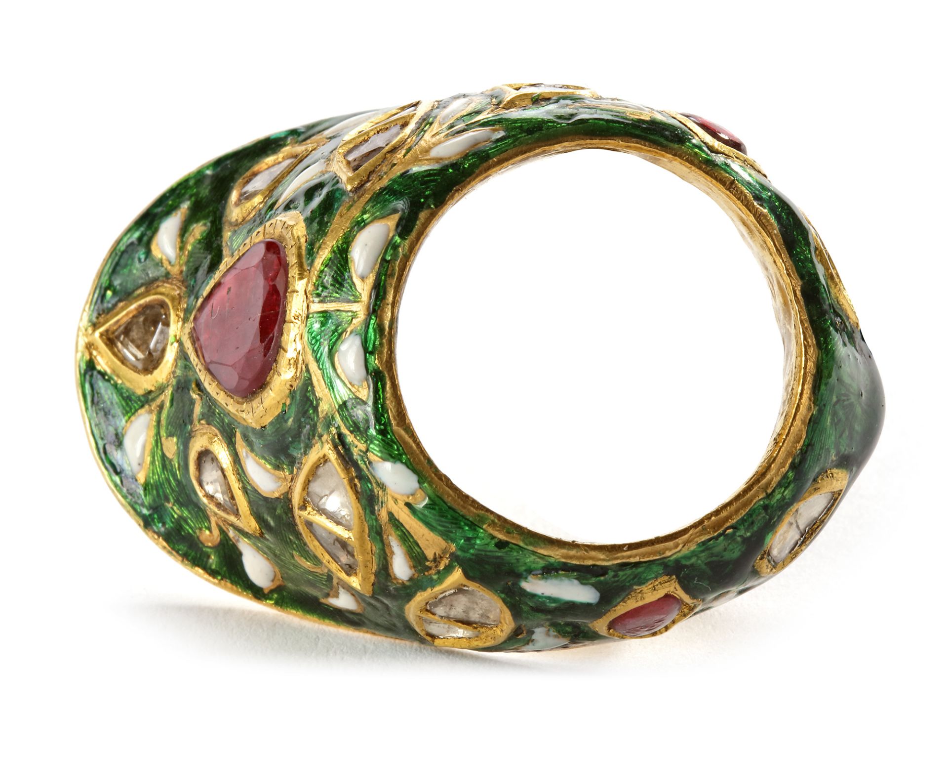 A GEM-SET AND ENAMELLED GOLD ARCHER'S RING, NORTH INDIA, CIRCA 18TH CENTURY - Image 3 of 4
