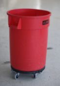 Uline 32 Gal. Brute Container w/Dolly