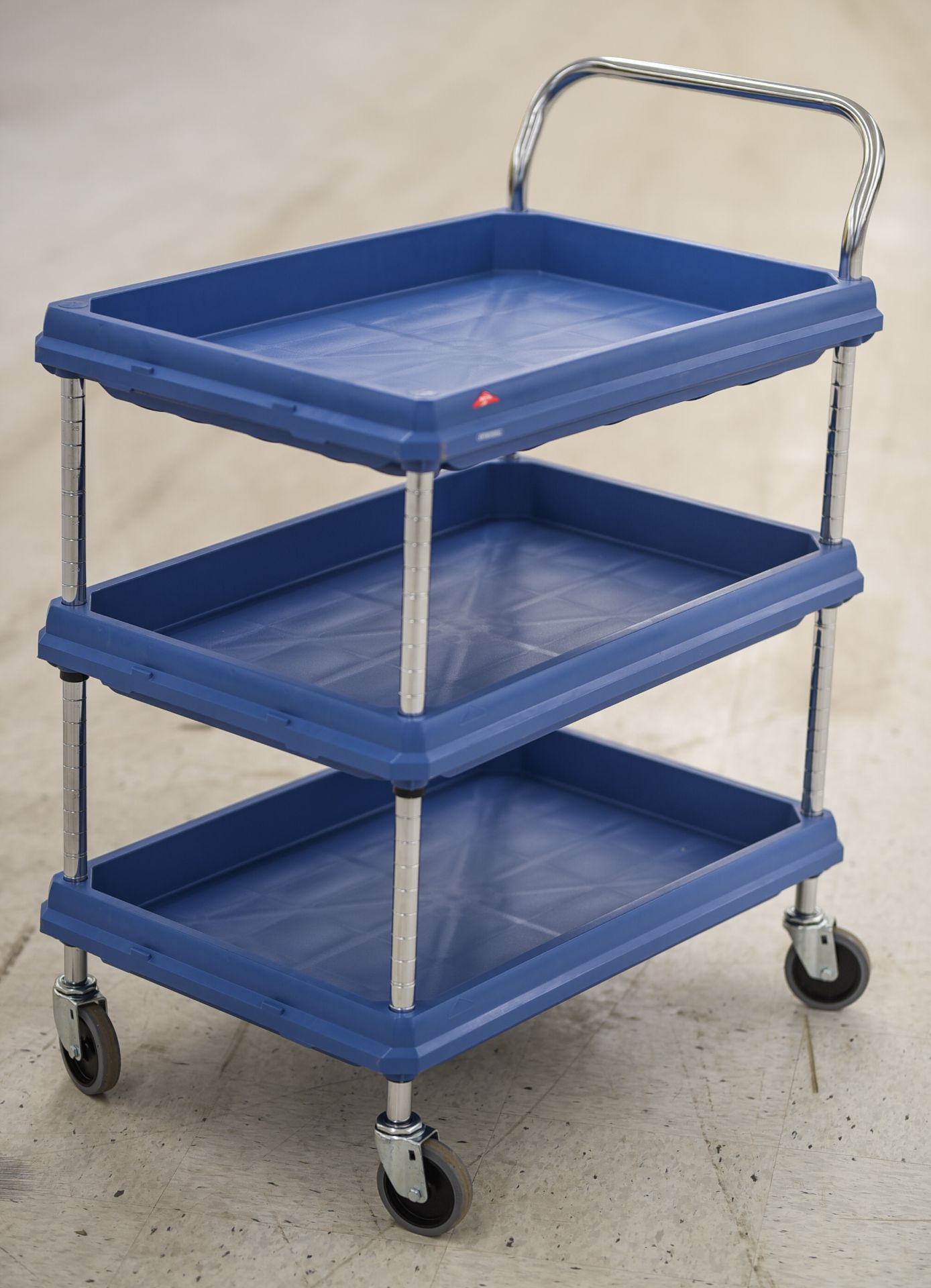 Metro Antimicrobial 3-Tier Rolling Cart - Image 2 of 3
