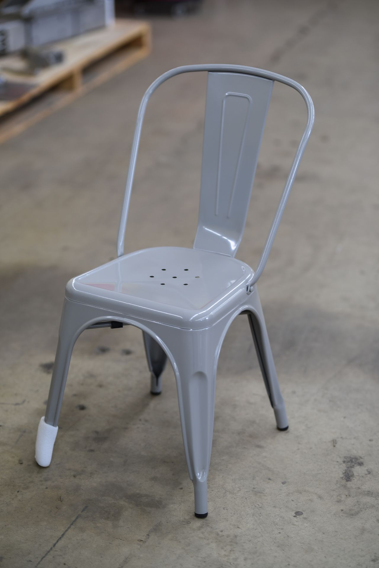 (22x) Brand New Sun Joy Industries Metal Chairs