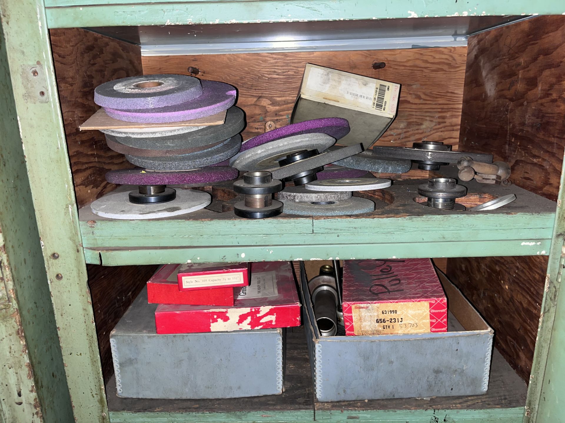 Metal Cabinet with Contents - Image 4 of 4