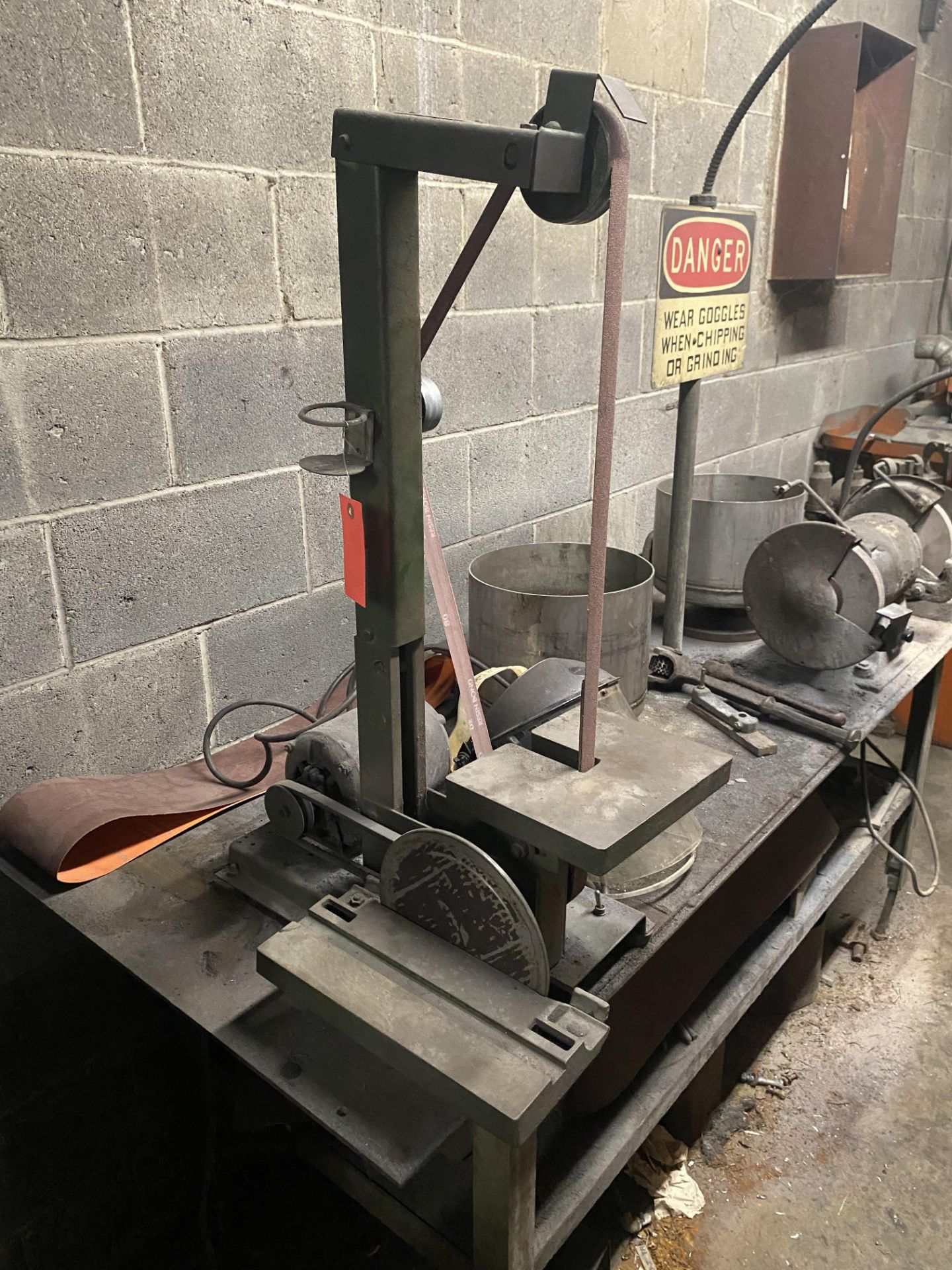 Work Table w/Belt Sander, Grinder, Darex Machine - Image 3 of 5