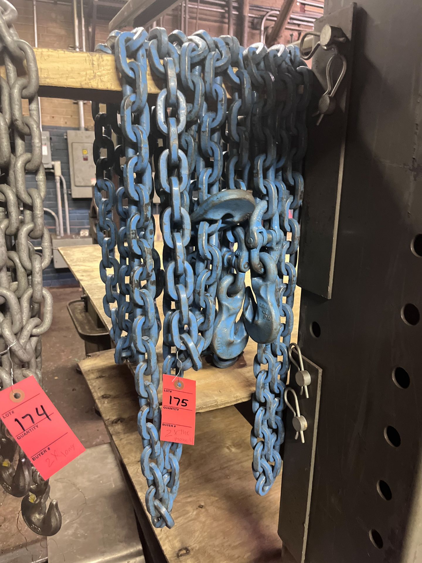 (2x's bid) Blue Chain