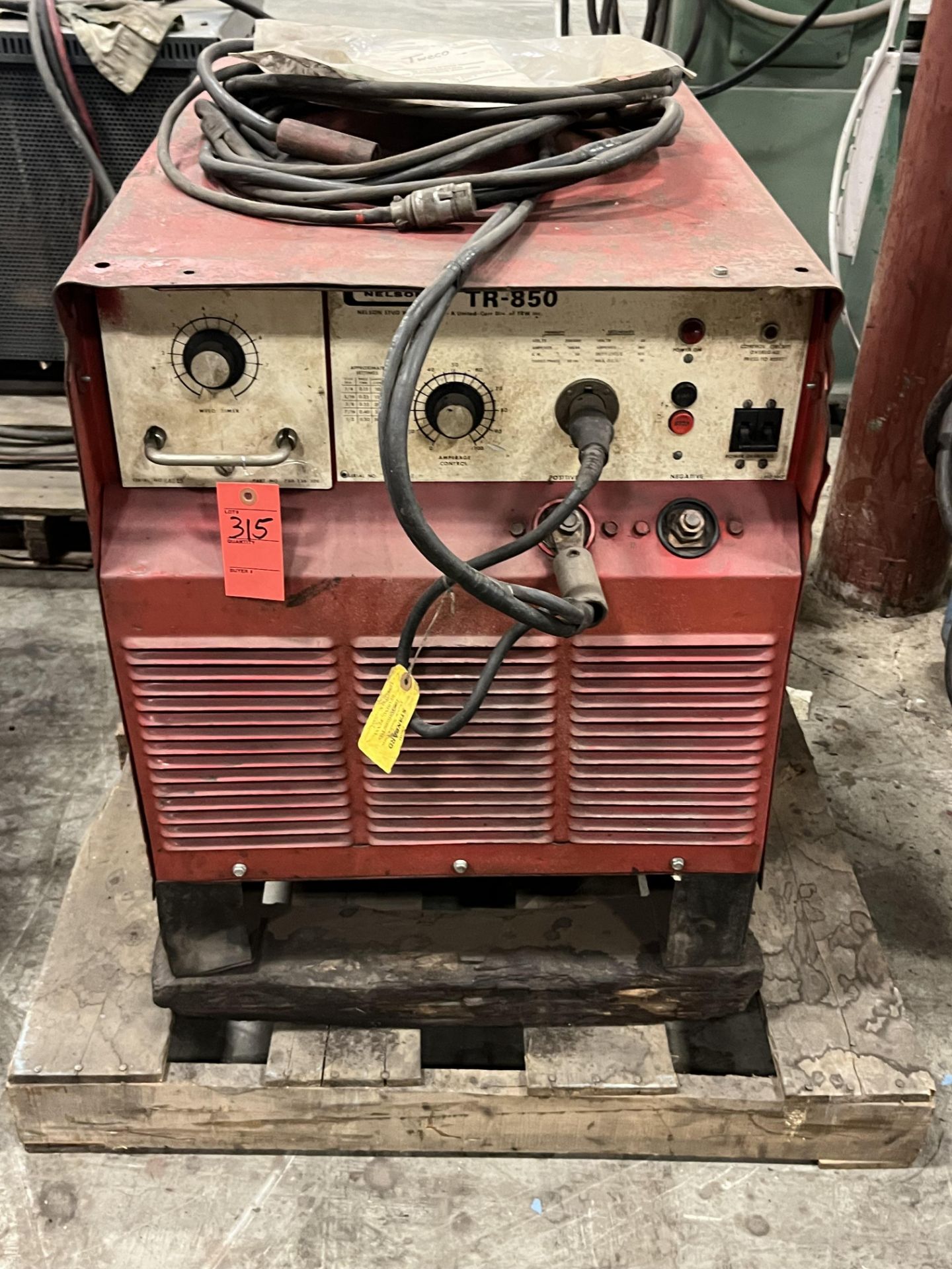 Nelson TR-850 Welder