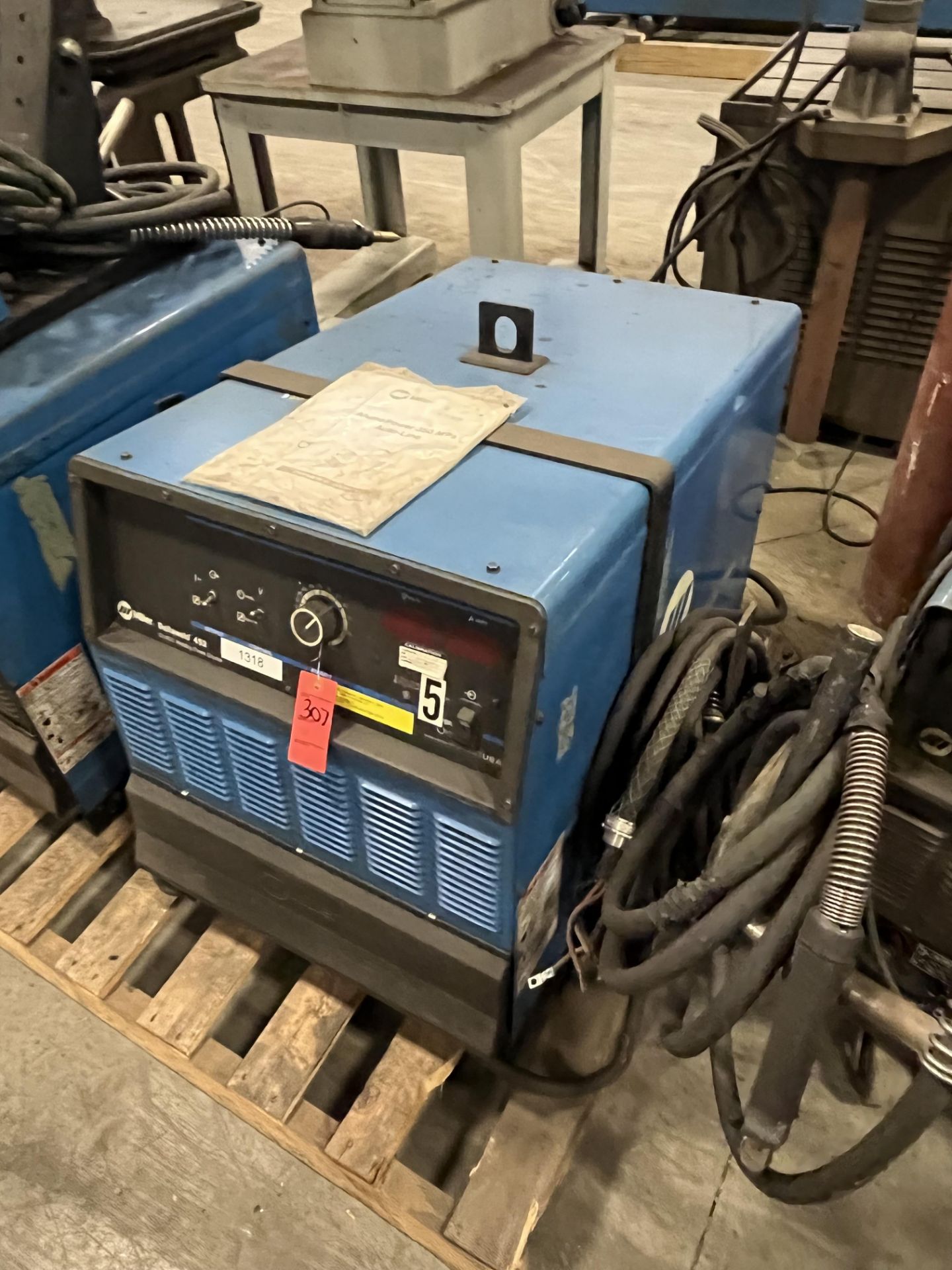 Miller Deltaweld 452 Welding Power Source