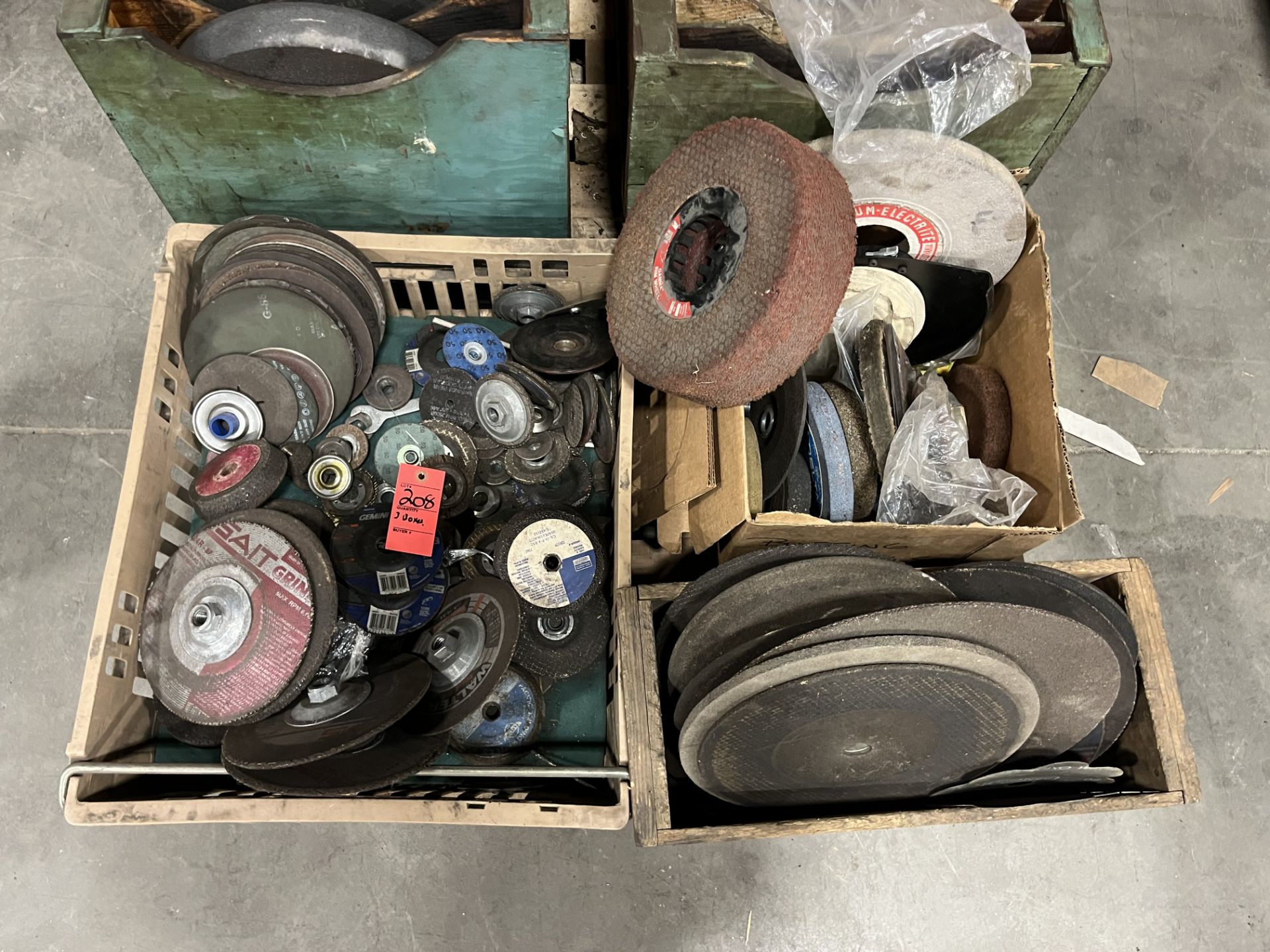 Assorted Grinding & Cut Off Wheels