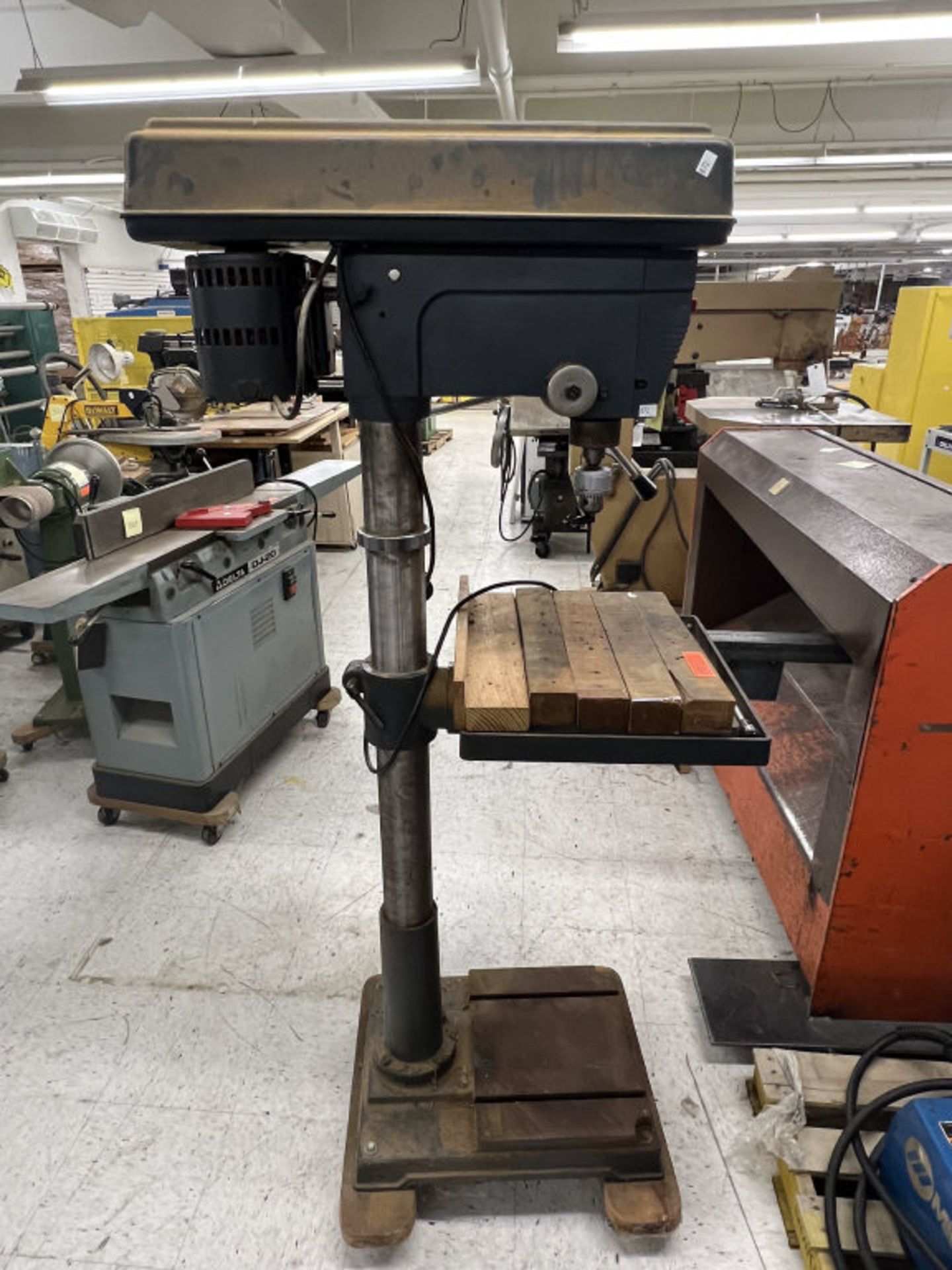 Sears/Craftsman 20" Industrial Rated Drill Press - Image 2 of 4