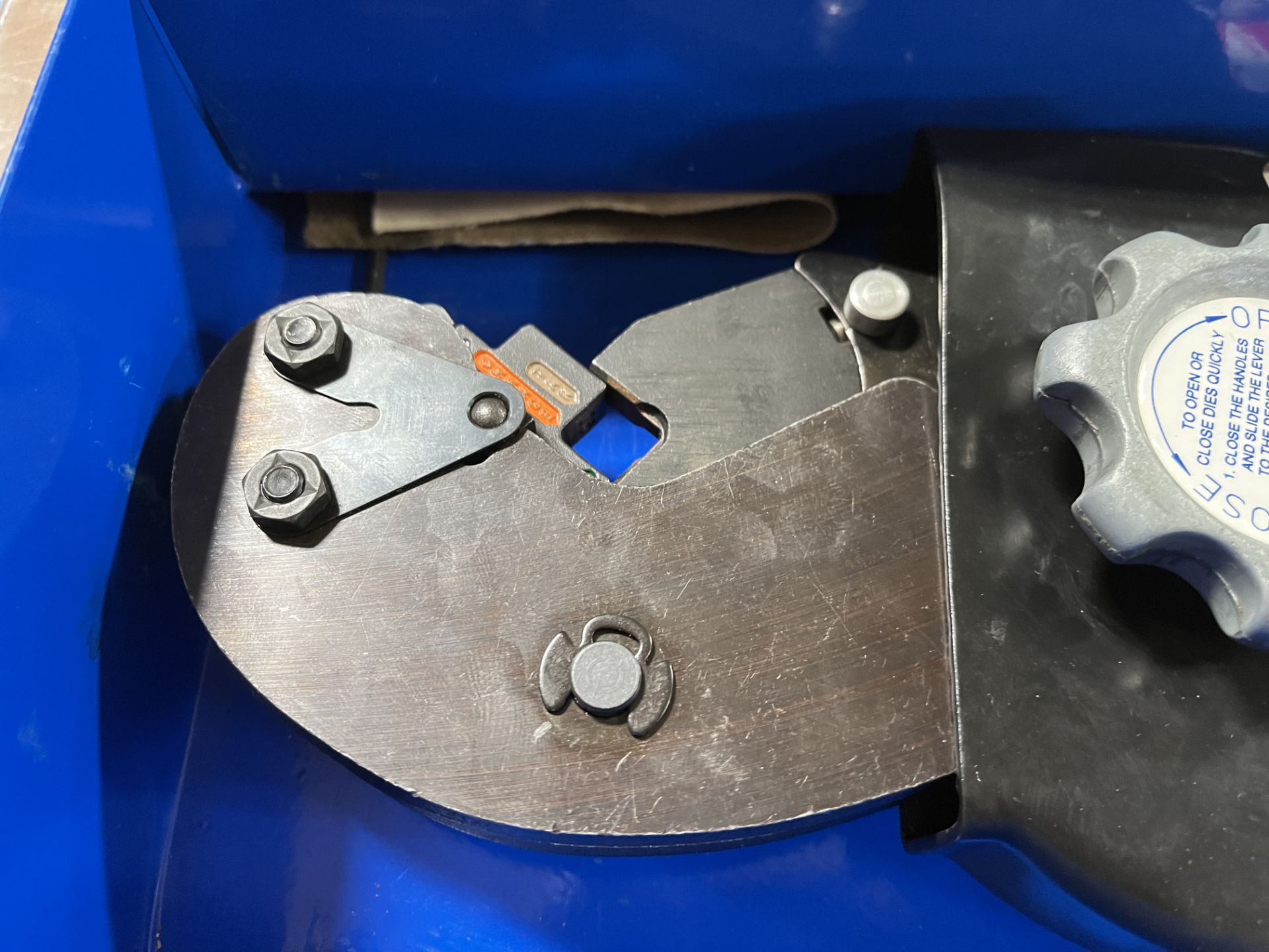 Thomas & Betts TBM60RS Ratchet Driven Crimper - Image 2 of 2