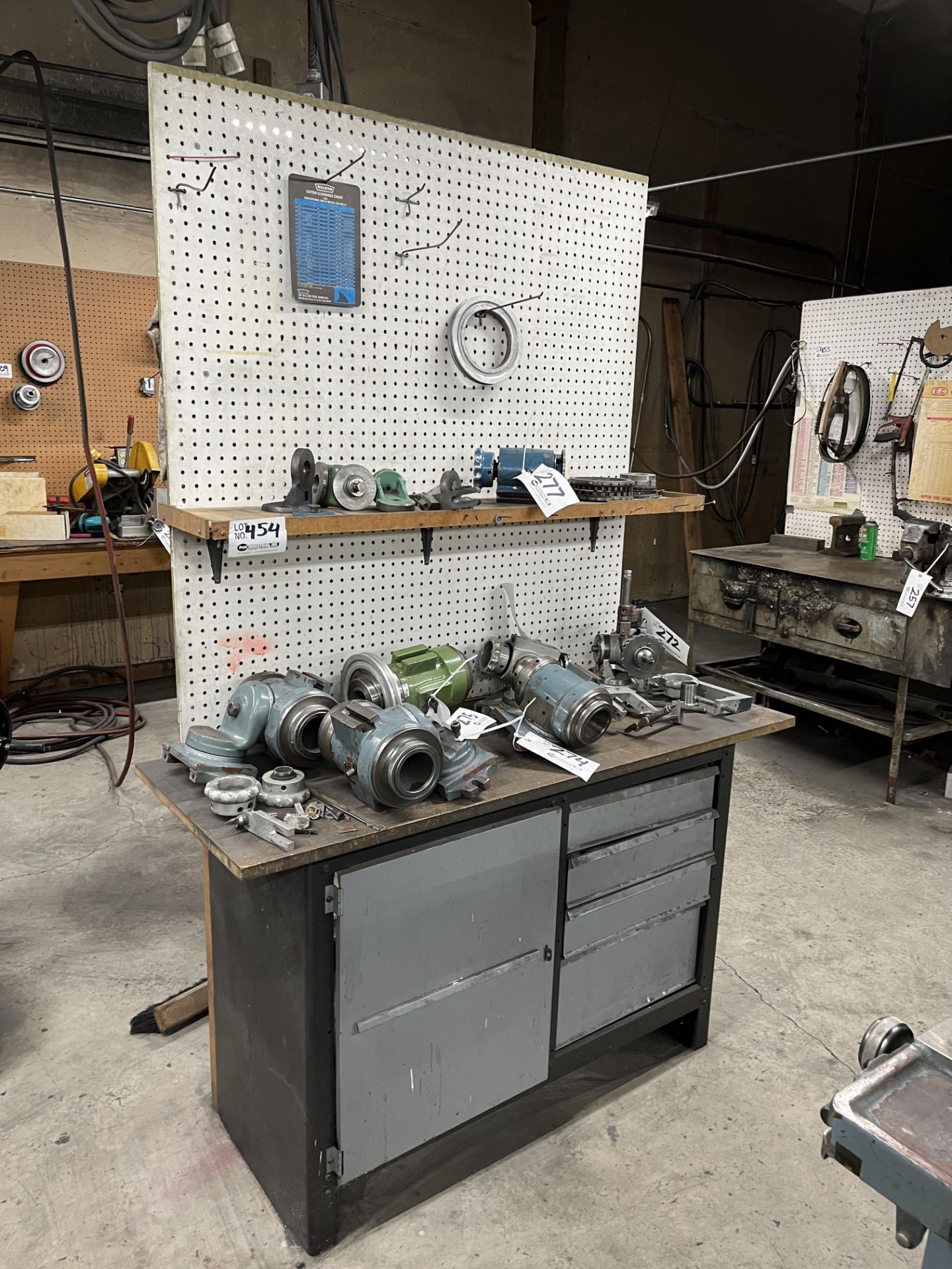 Shop Work Bench w/Rack Back