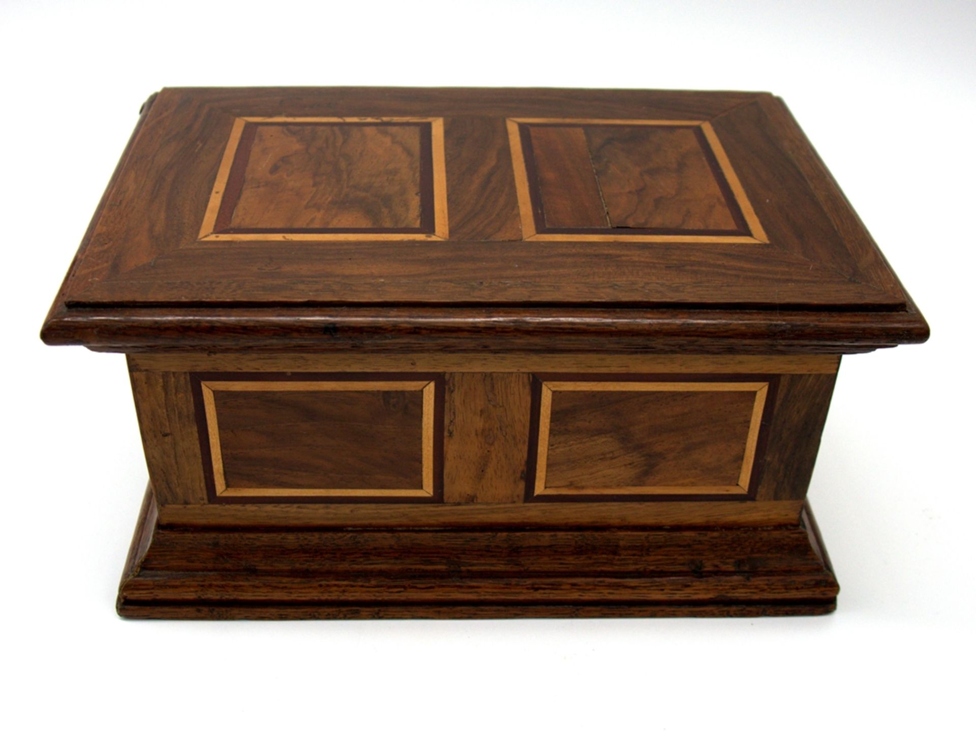 A Biedermeier chest (model chest), veneered & inlaid with side compartment, circa 1840. - Image 2 of 6