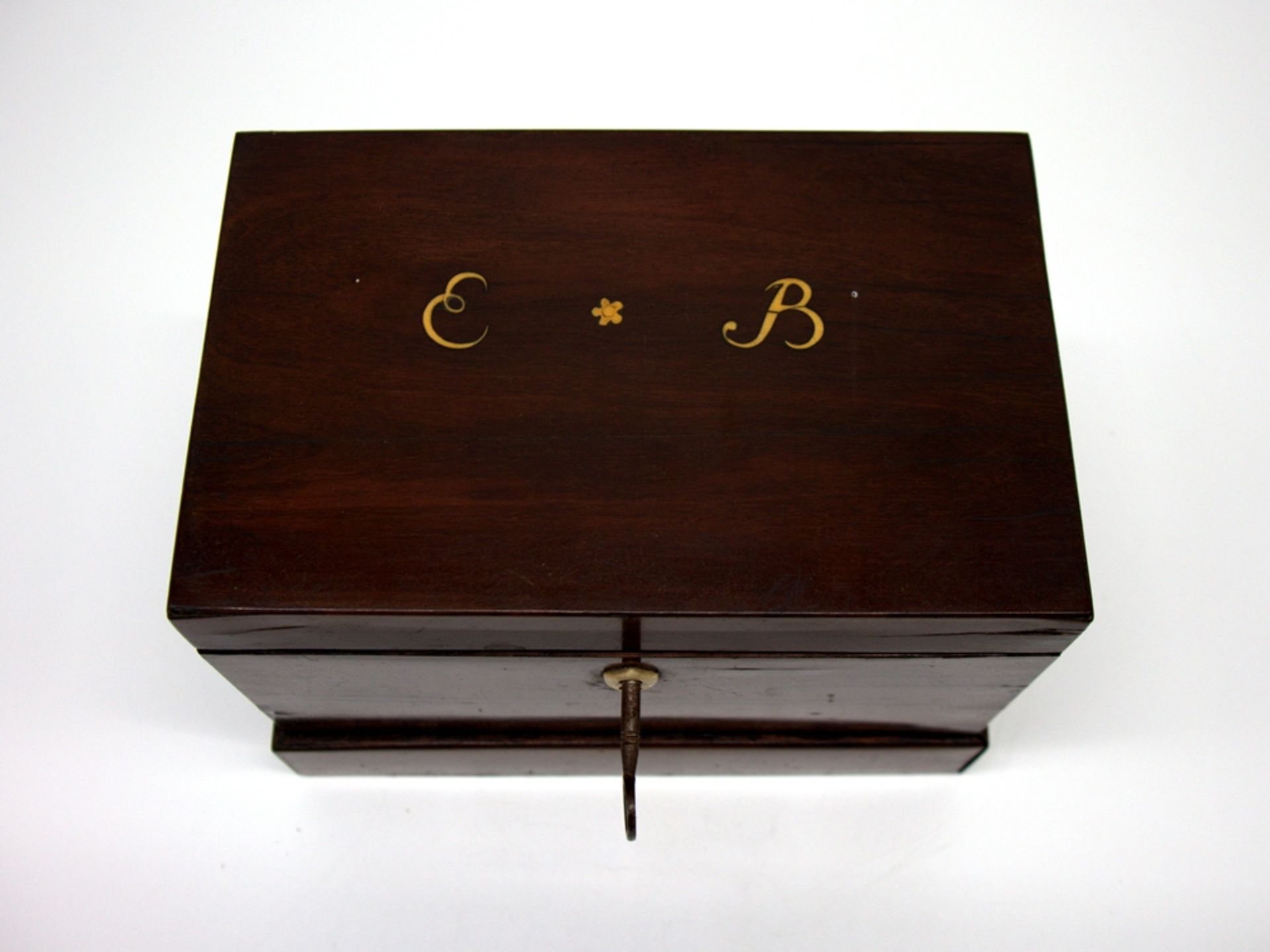 Elegant Biedermeier box, walnut veneer, with secret compartment, c. 1820 - Image 11 of 11