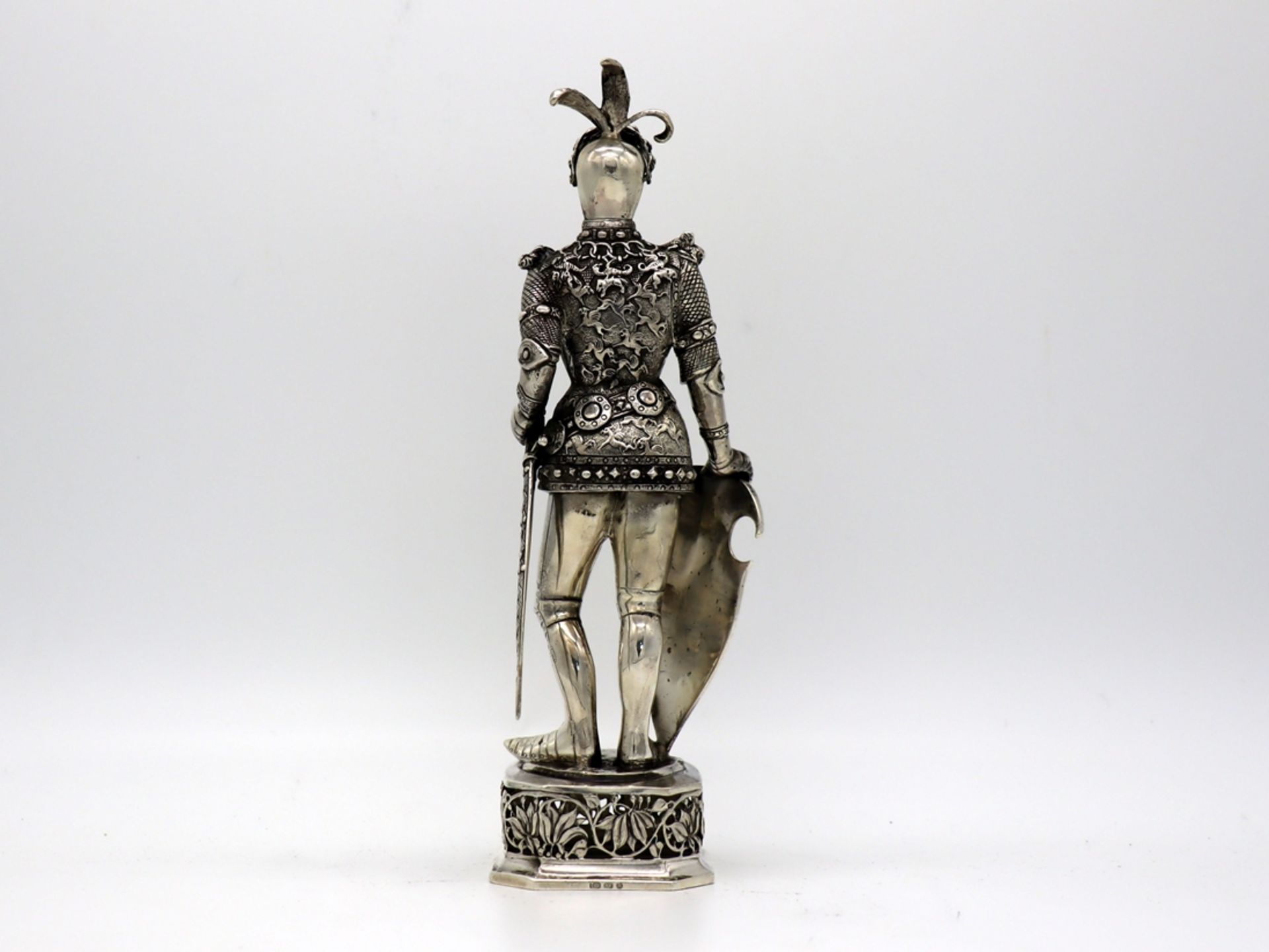 Knight figure in 800 silver, Jean-Louis Schlingloff (1907-1930) full-sculpture representation. - Image 3 of 9