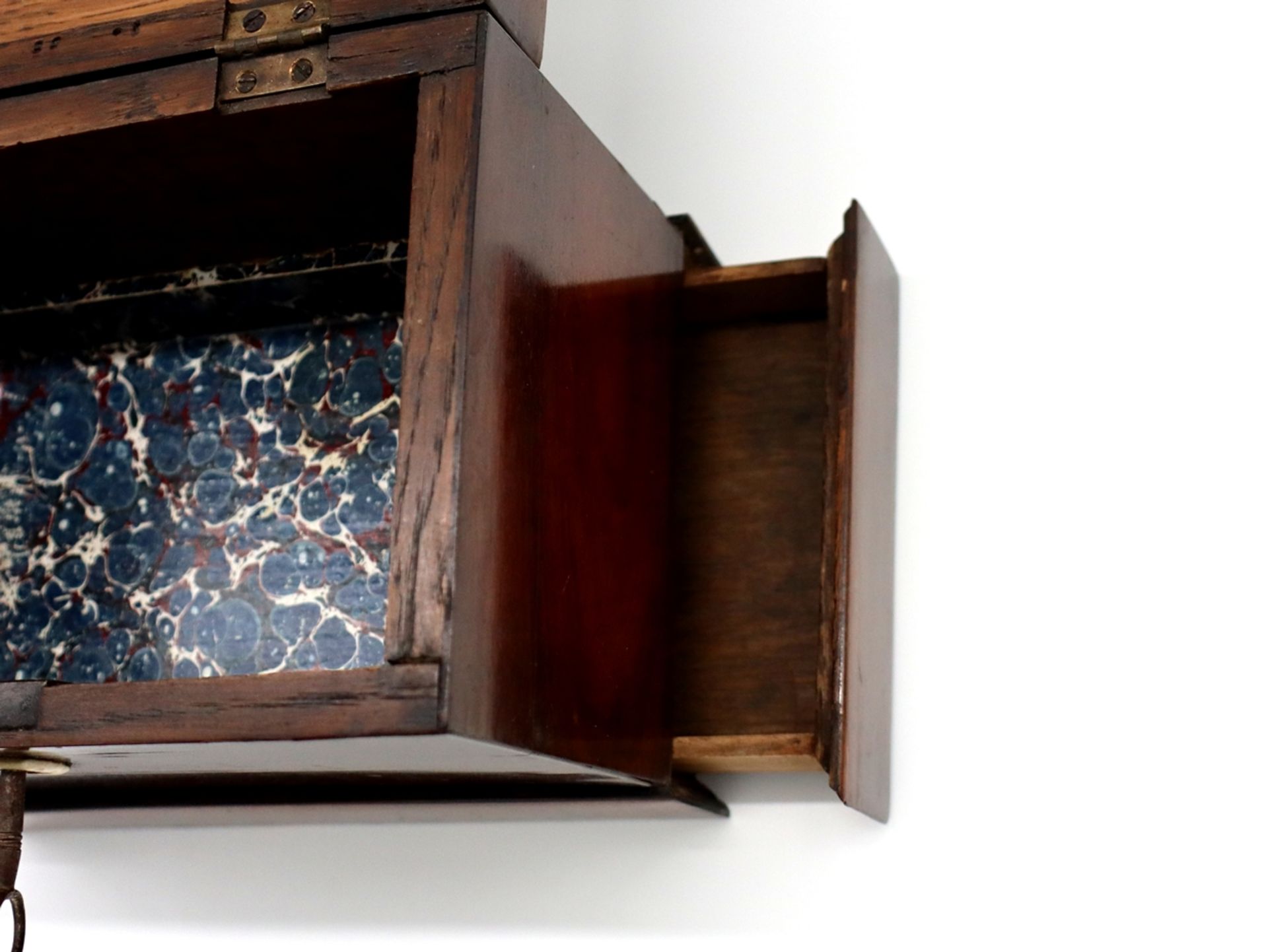 Elegant Biedermeier box, walnut veneer, with secret compartment, c. 1820 - Image 8 of 11