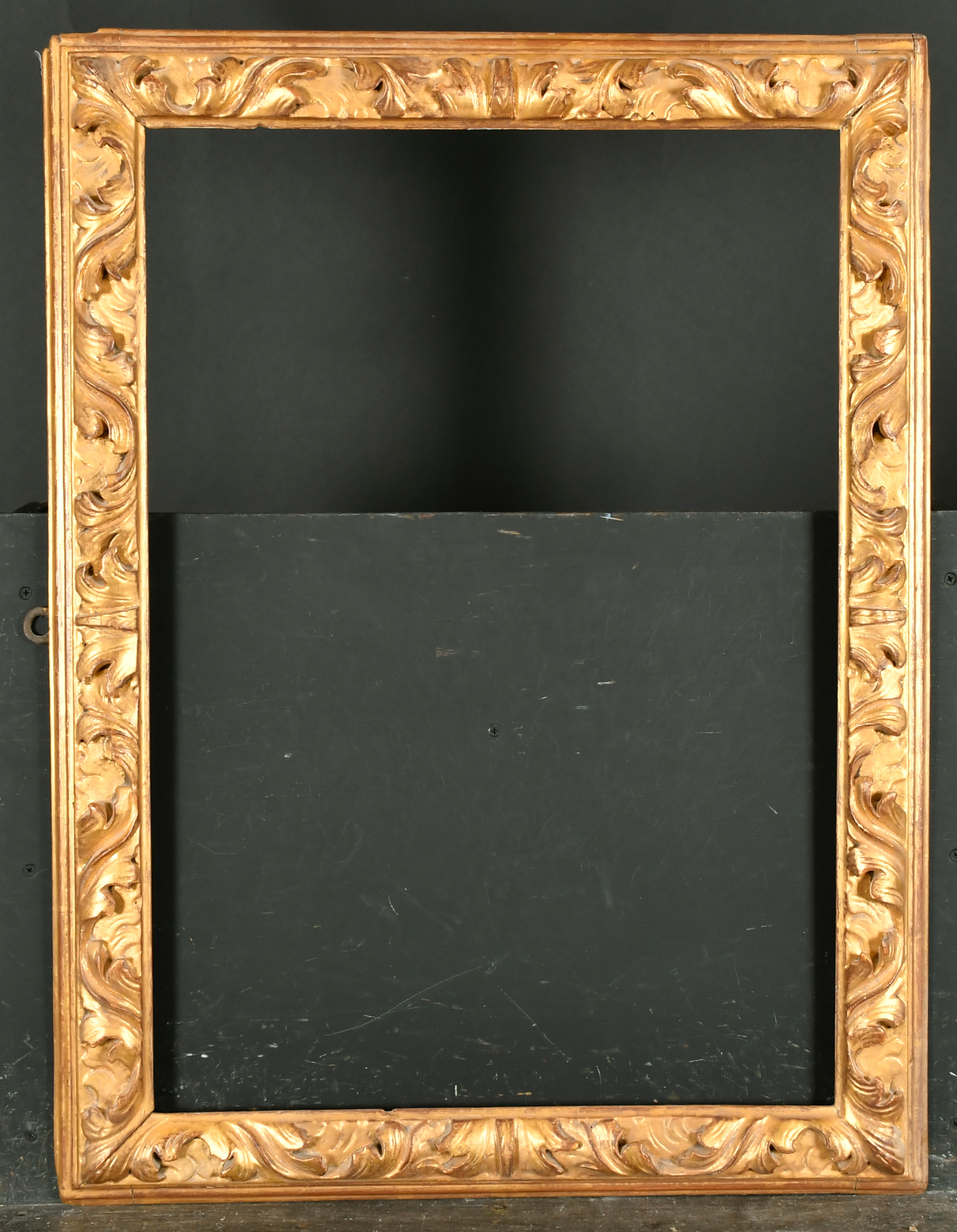 17th Century Italian School. A Carved Giltwood Frame, rebate 27.5" x 19.5" (69.9 x 49.5cm) - Image 2 of 3