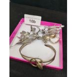 Lot of quality silver jewellery .