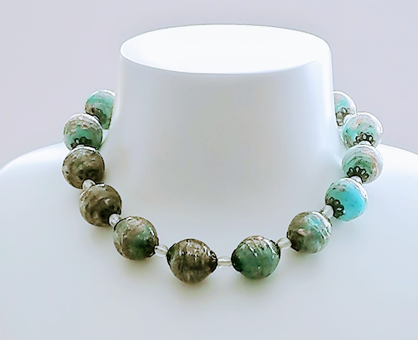 Rare Monart beaded necklace, turquoise with gold aventurine. 14 " (36cms) overall length. - Image 2 of 2