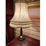 Vintage style table lamp . Working order .