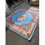 Quality mashad collection beautiful rug 242 cm squared.