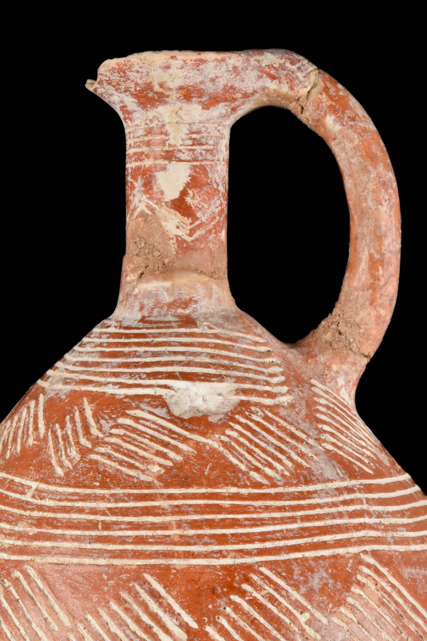 A CYPRIOT RED POLISHED WARE FEEDER BOTTLE - Image 5 of 5