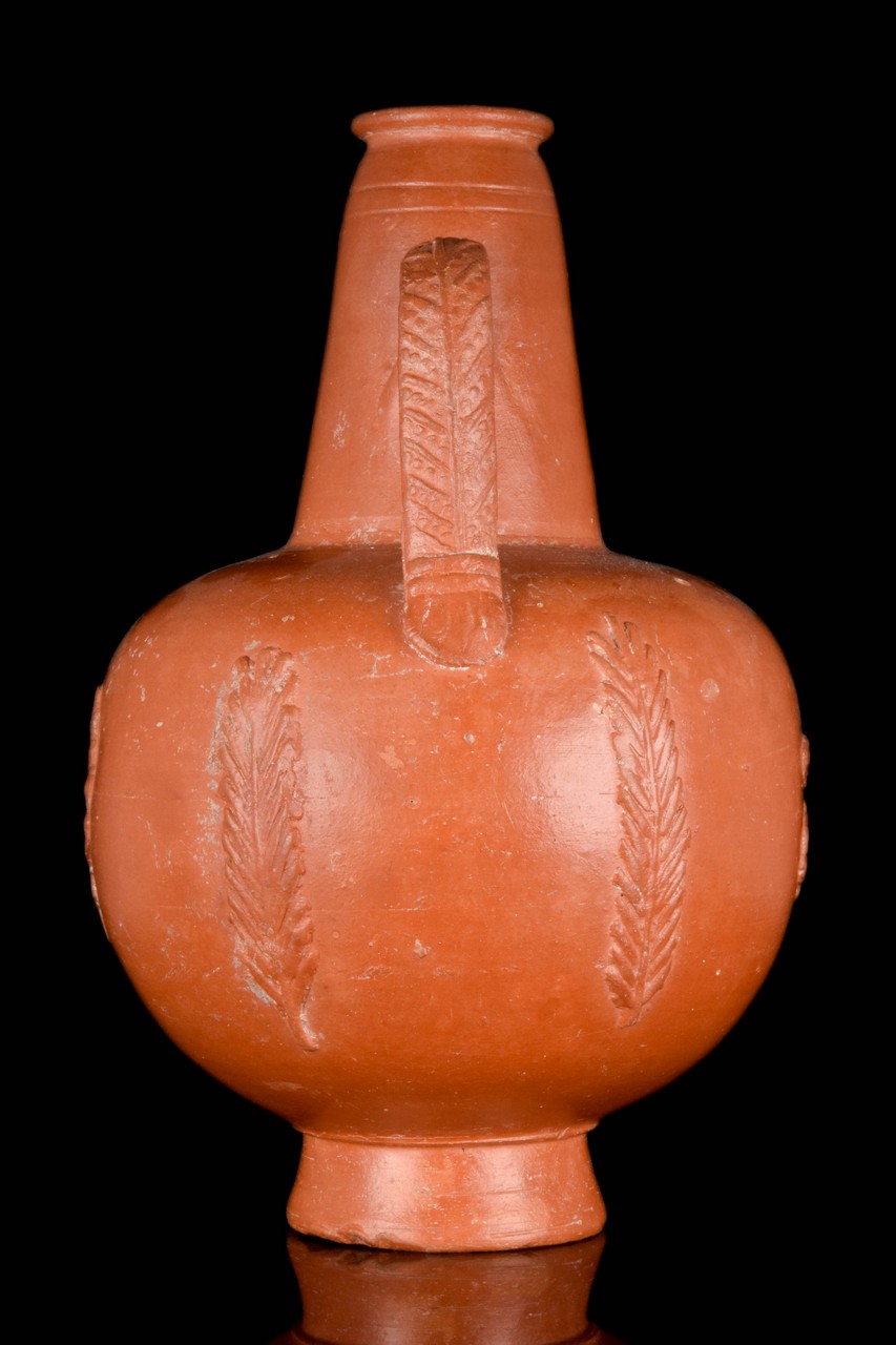 A ROMAN NORTH AFRICAN SLIPWARE AMPHORISKOS - Image 2 of 6