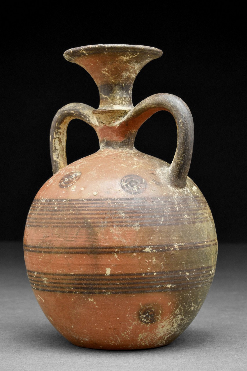 A CYPRIOT BARREL-SHAPED FLASK - Image 2 of 6