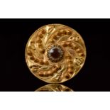 HELLENICTIC GOLD BROOCH WITH AGATE EYE