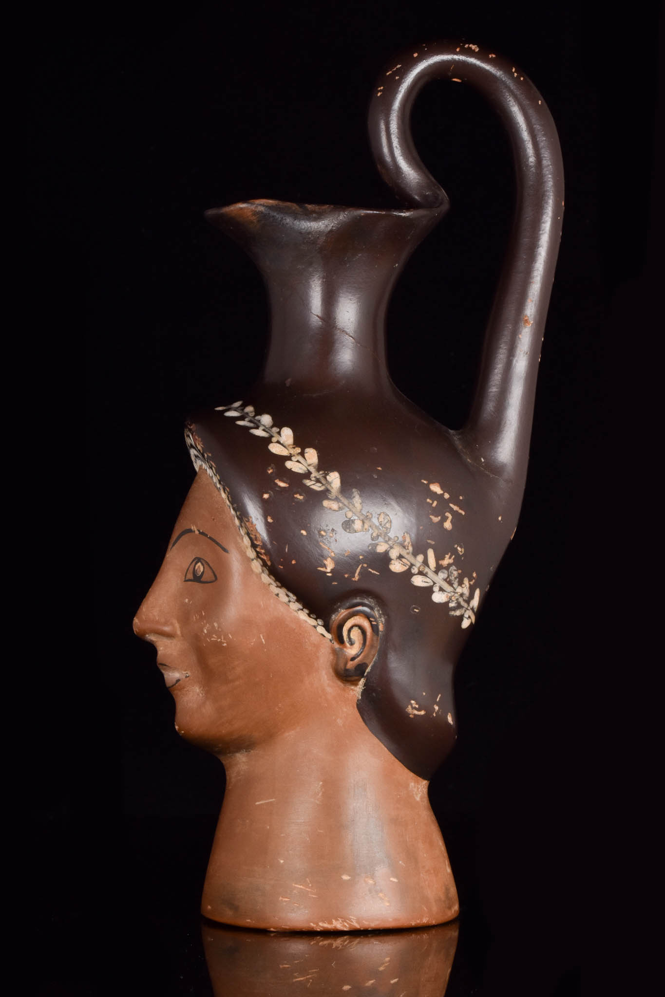 GREEK ATTIC FIGURAL OINOCHOE OF A LADY - EX. SOTHEBY'S - Image 2 of 8