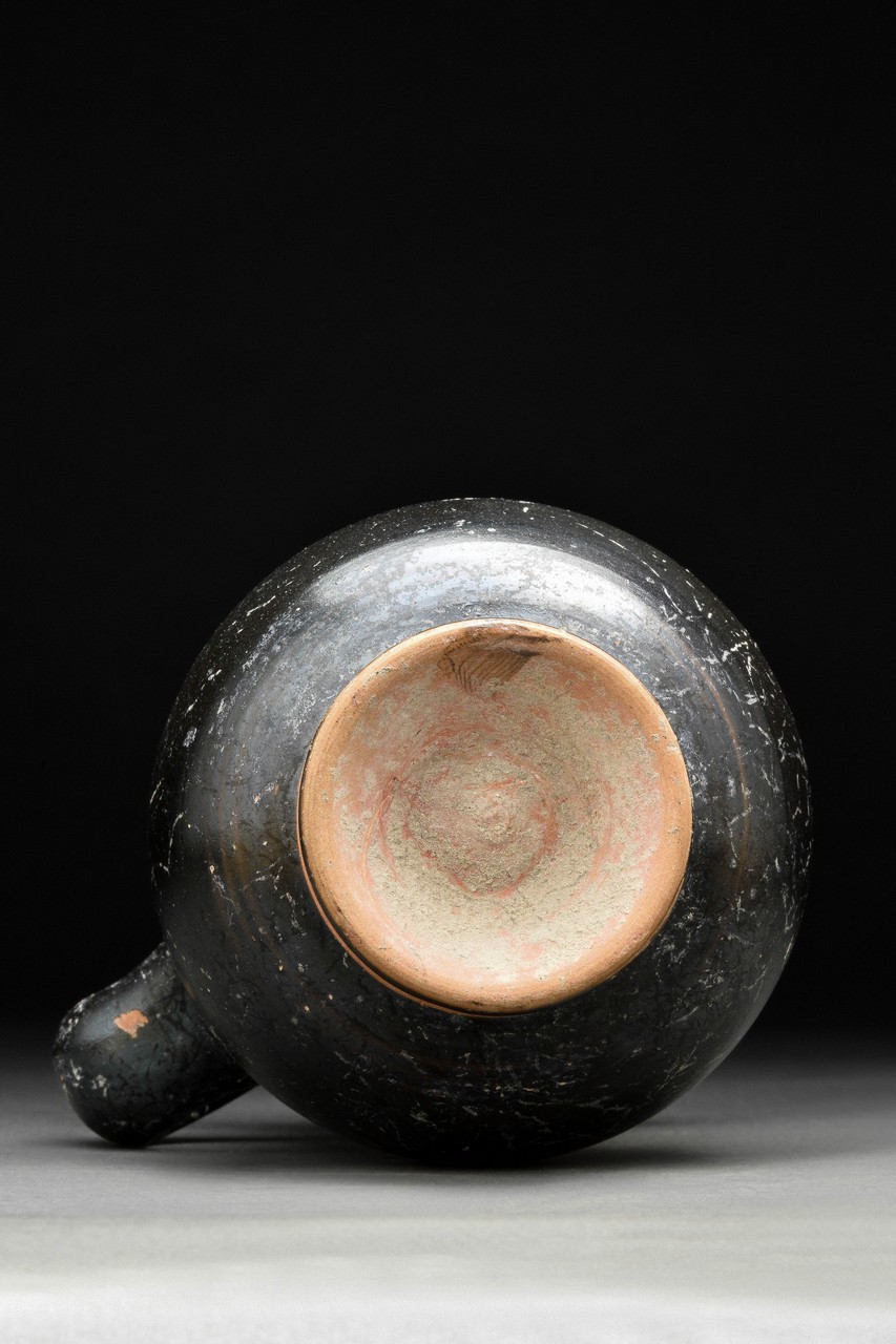 ANCIENT GREEK CAMPANIAN BLACK GLAZED OINOCHOE - Image 8 of 10