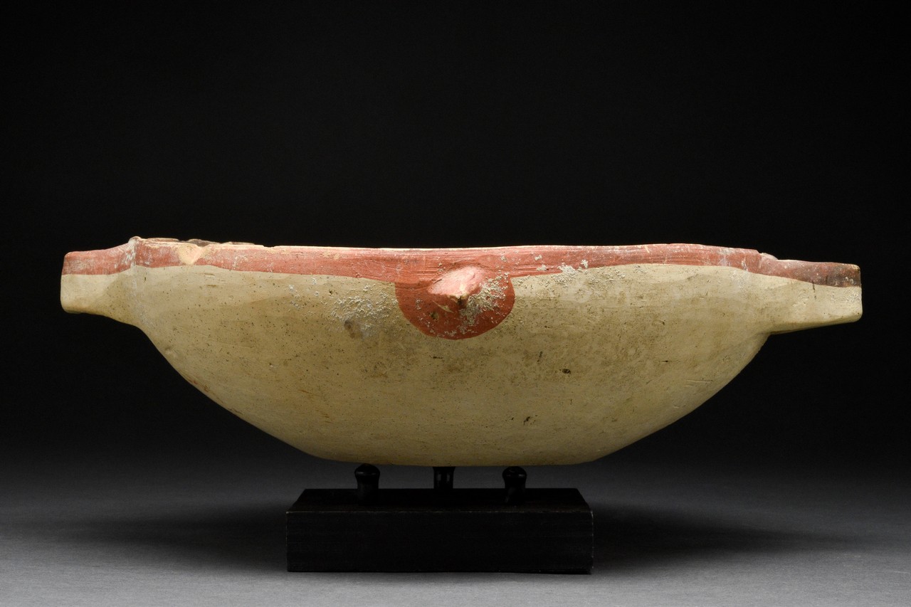 CYPRIOT POLYCHROME TWIN-HANDLED BOWL - Image 5 of 5