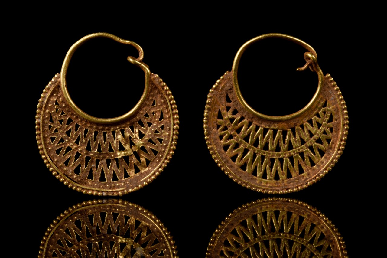 BYZANTINE GOLD OPENWORK FILIGREE EARRINGS