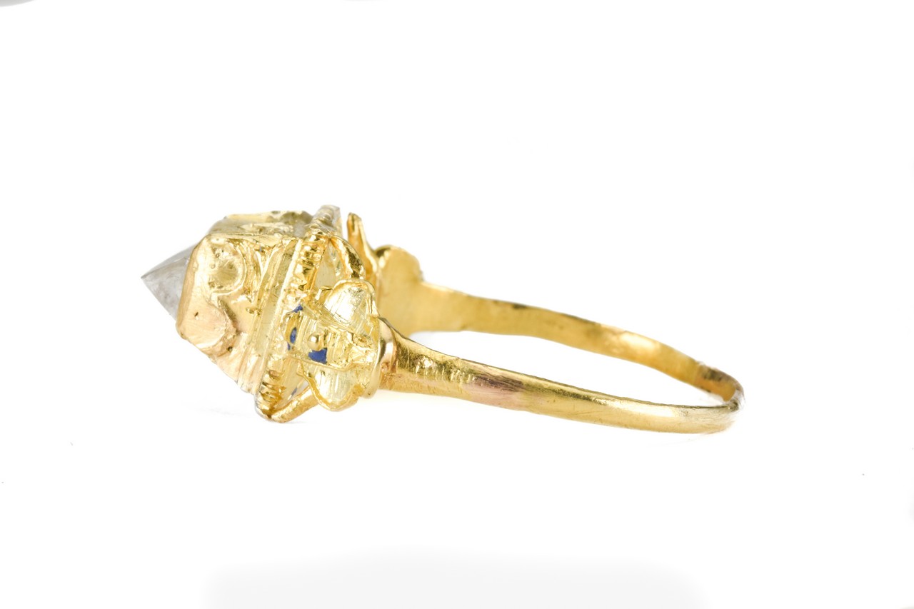 POST-MEDIEVAL GOLD AND DIAMOND RING - Image 4 of 7