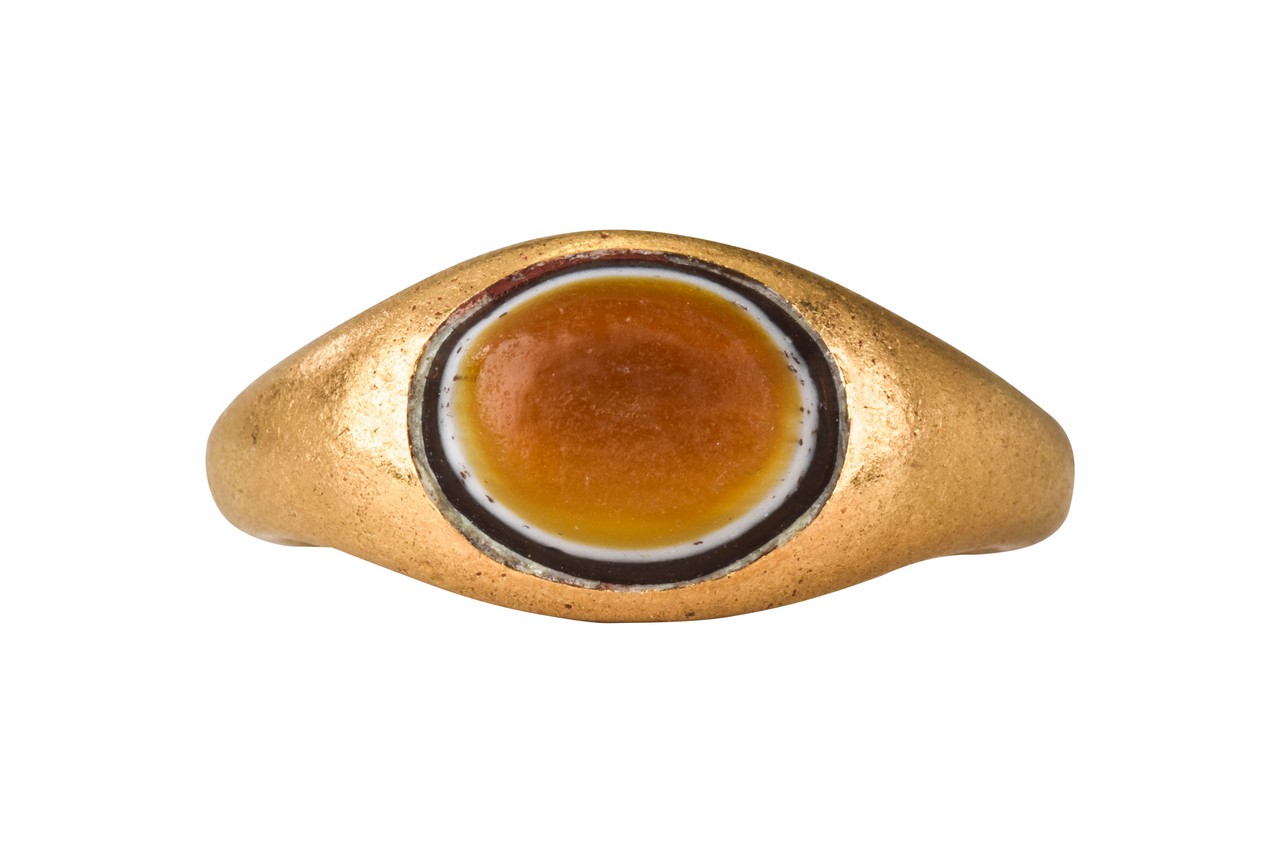 ROMAN GOLD RING WITH EYE AGATE - Image 3 of 6