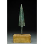 ANCIENT BRONZE ARROWHEAD