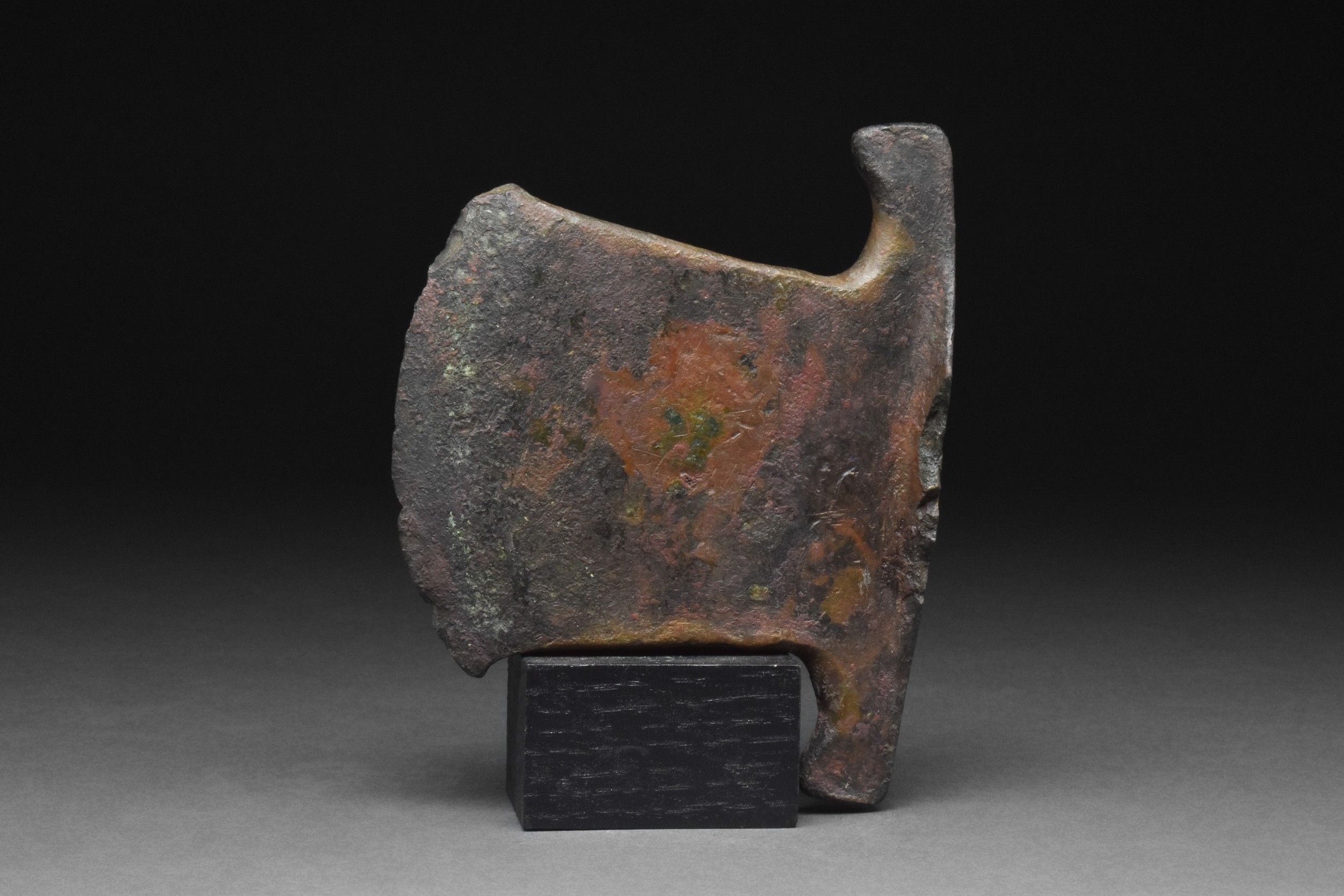 EGYPTIAN BRONZE OR COPPER ALLOY AXE HEAD - WITH REPORT - Image 2 of 5
