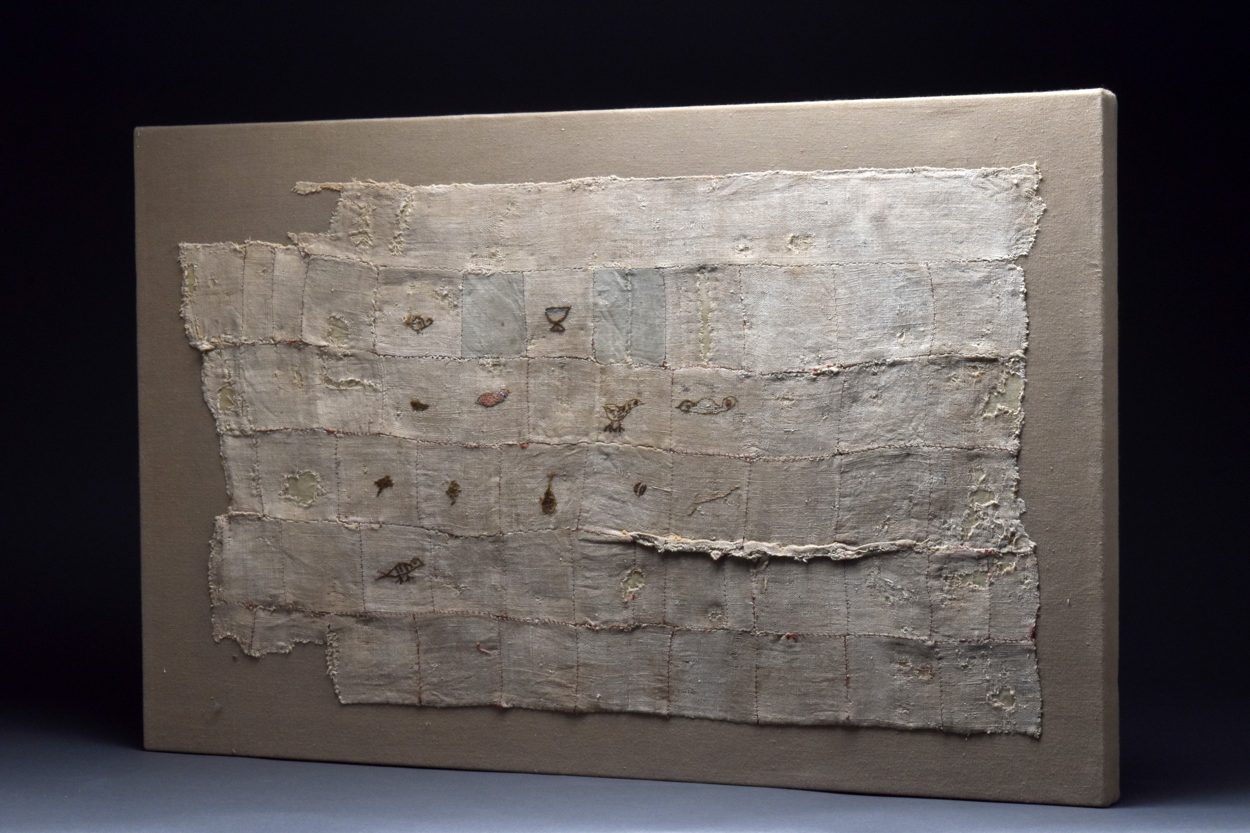 EGYPTIAN COPTIC FUNERARY SHROUD WITH AMULETS - Image 2 of 5