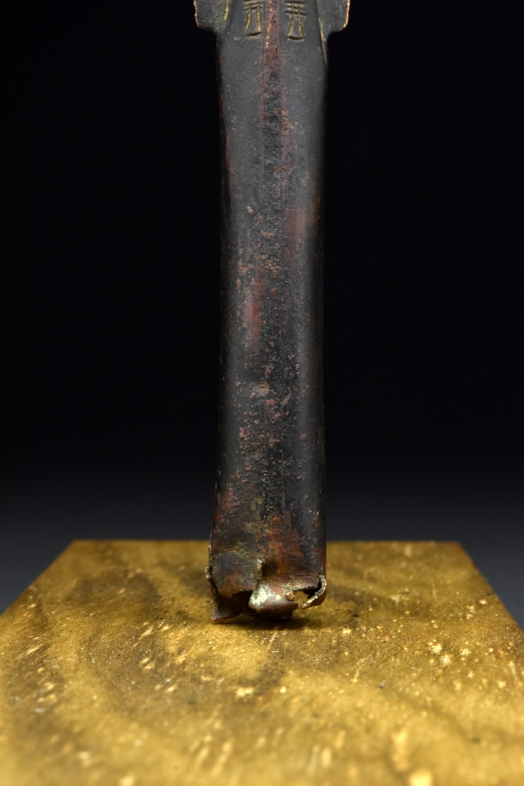 ANCIENT EGYPTIAN BRONZE SPEAR - WITH REPORT - Image 6 of 6