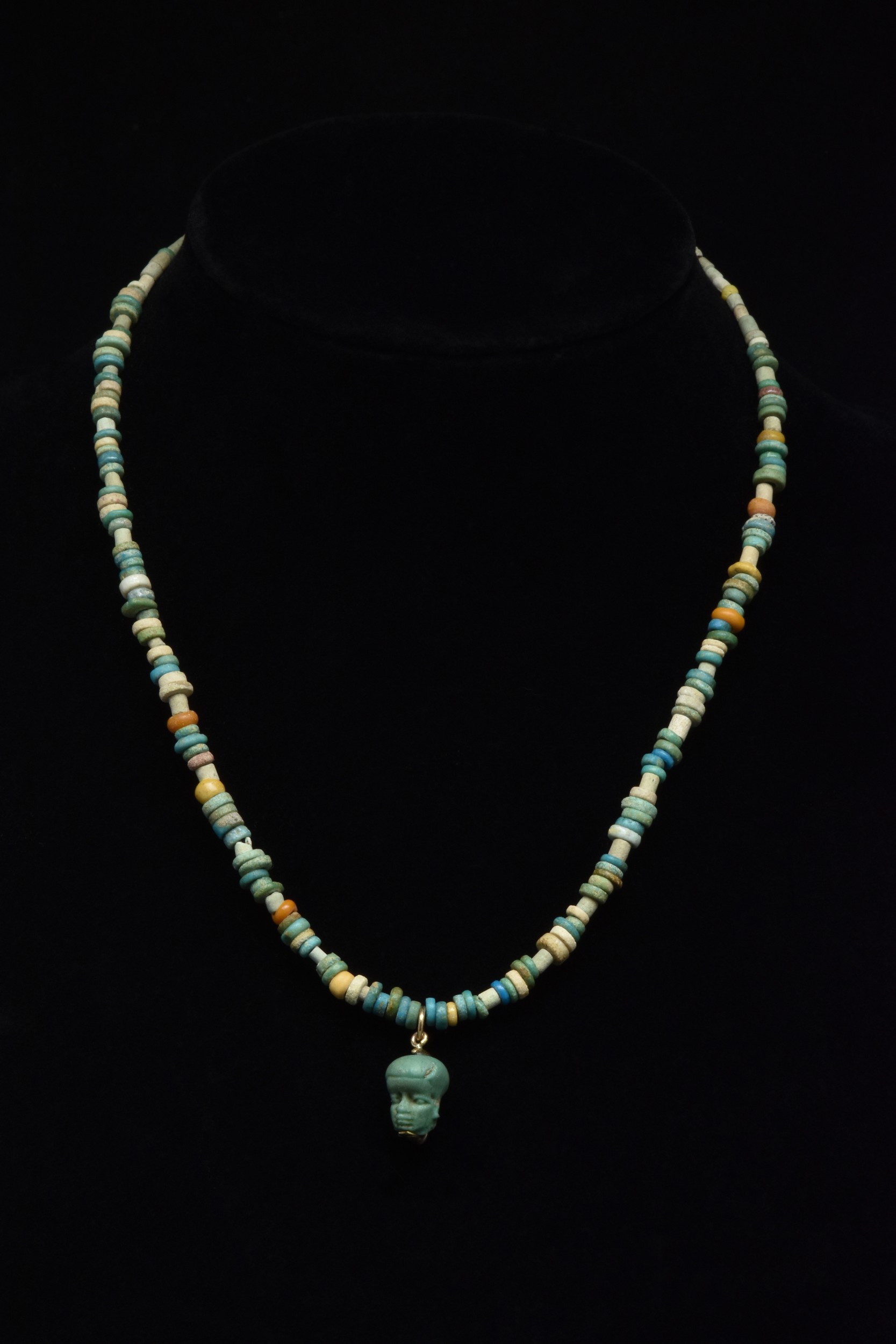 EGYPTIAN FAIENCE BEADED NECKLACE WITH PATAIKOS AMULET - Image 3 of 5