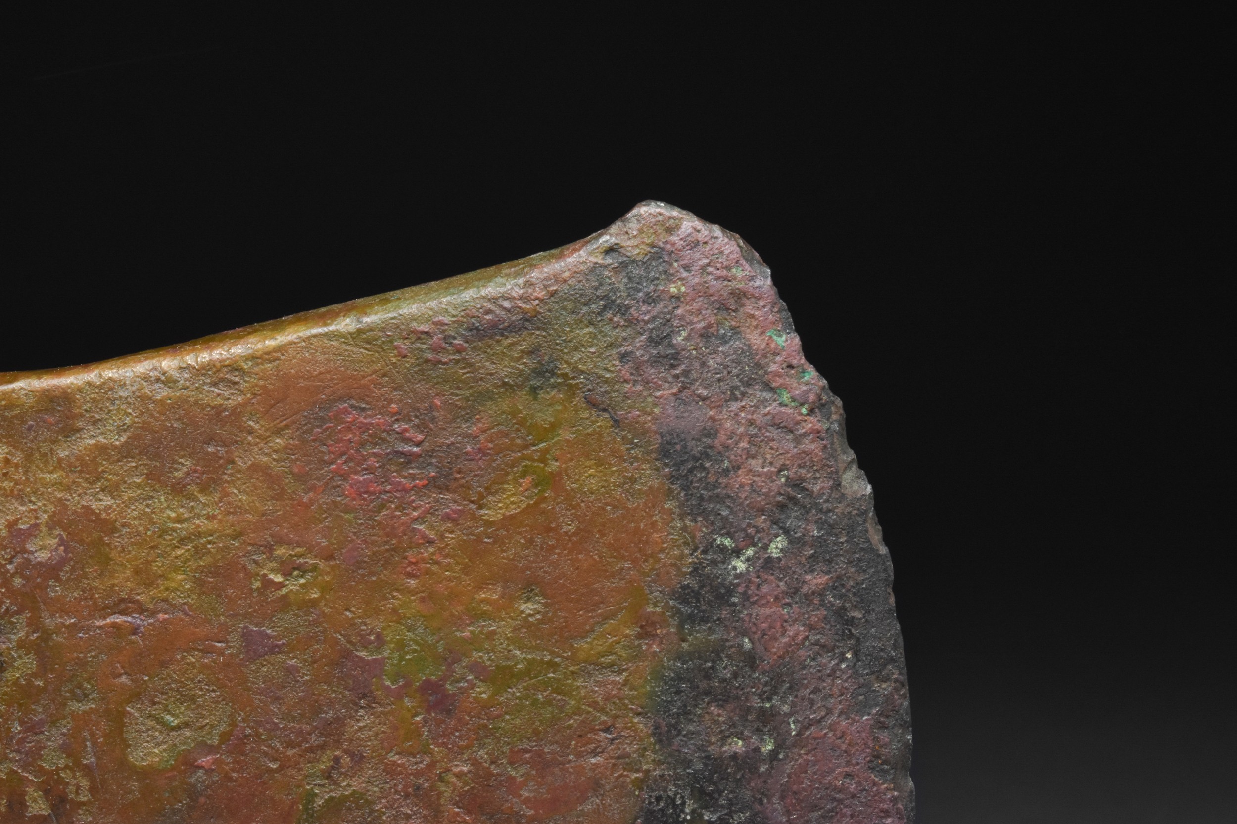 EGYPTIAN BRONZE OR COPPER ALLOY AXE HEAD - WITH REPORT - Image 5 of 5