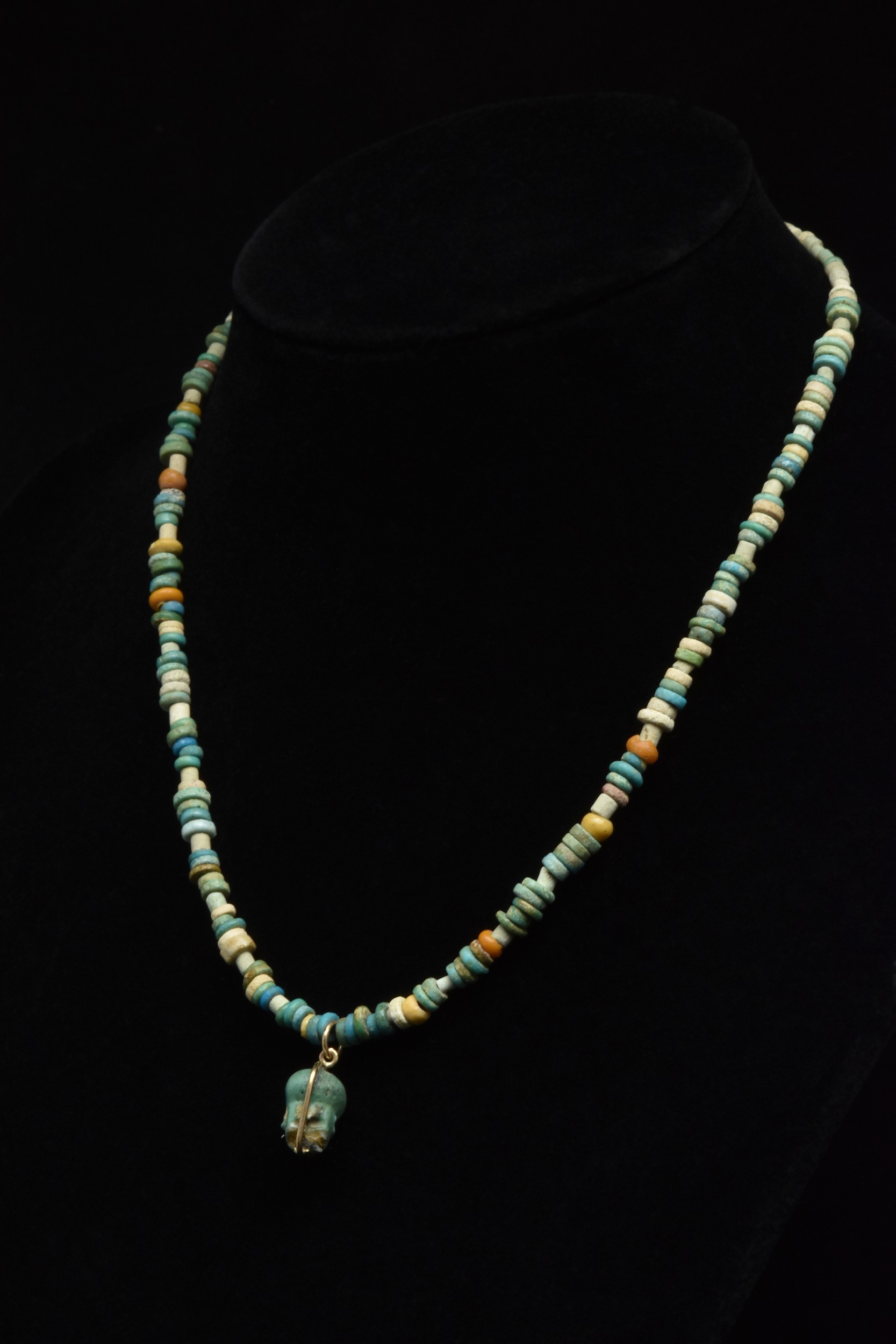 EGYPTIAN FAIENCE BEADED NECKLACE WITH PATAIKOS AMULET - Image 2 of 5