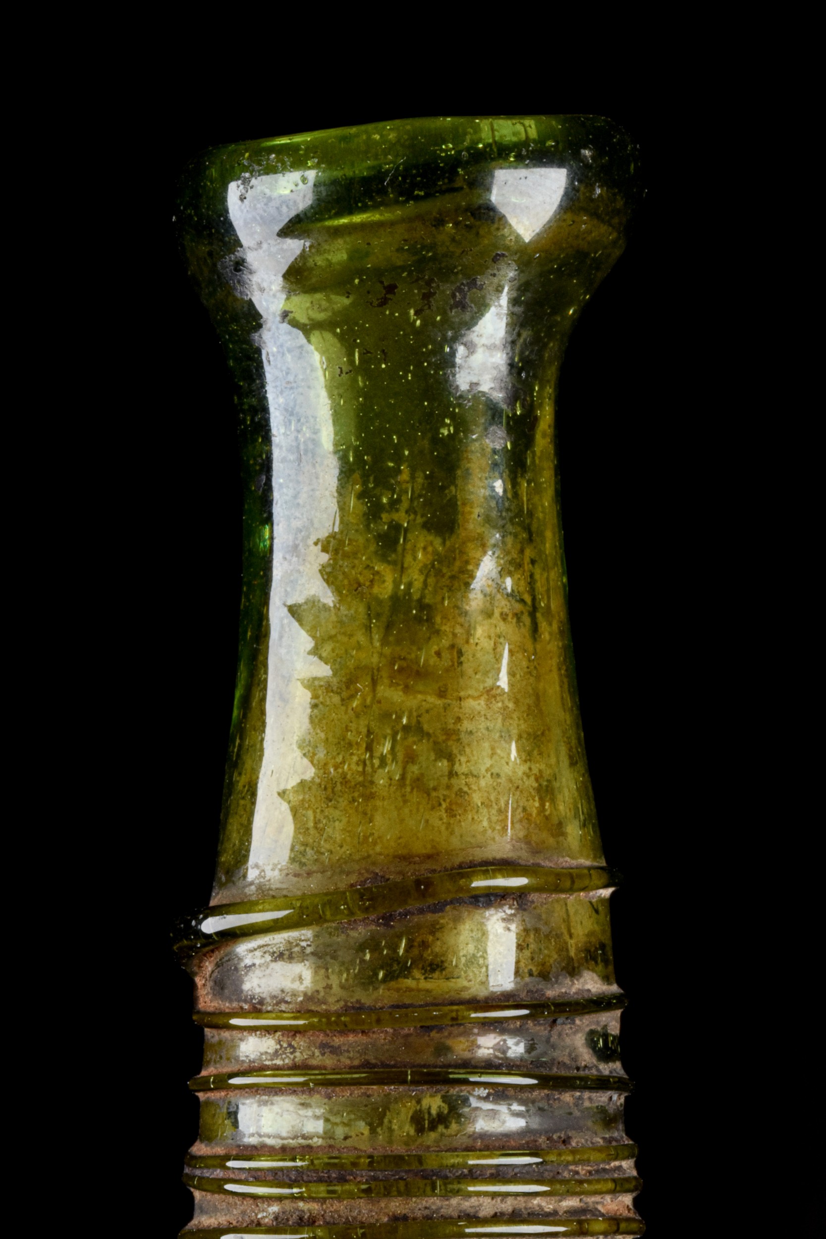 SAFAVID GLASS SADDLE BOTTLE / VASE WITH RIBBED NECK - Image 5 of 5