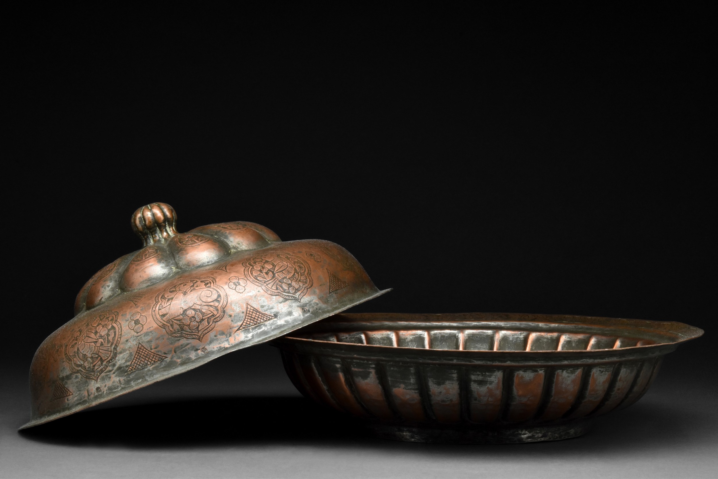 QAJAR REVIVAL TINNED COPPER SERVING DISH OR CANTEEN - Image 2 of 8