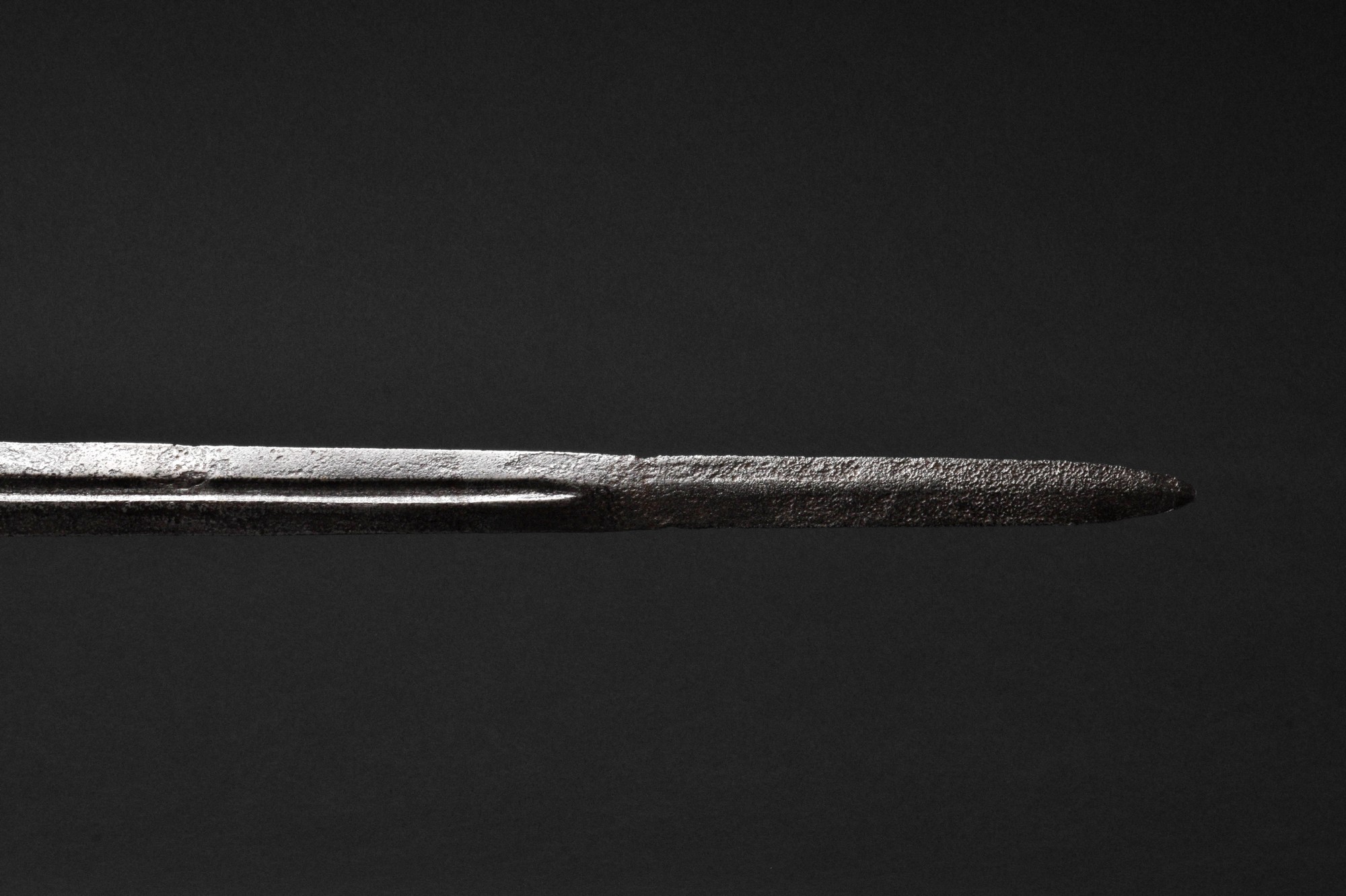 MEDIEVAL IRON SWORD - FULL REPORT - Image 5 of 7